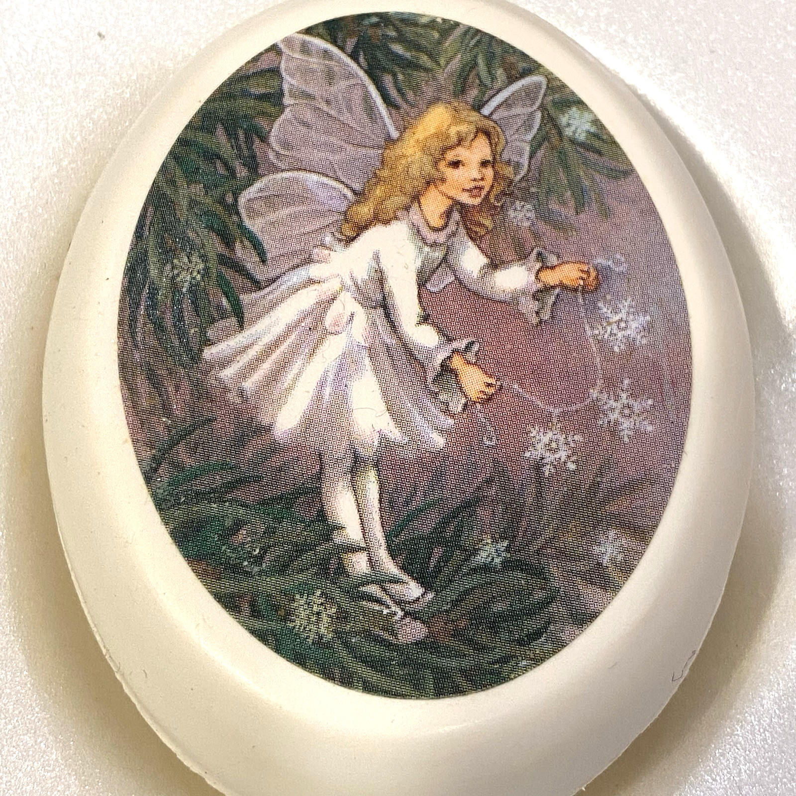 NOS VTG Avon Enchanted Land Decorative Bar Soap Fairies Fairy Decal Original Box