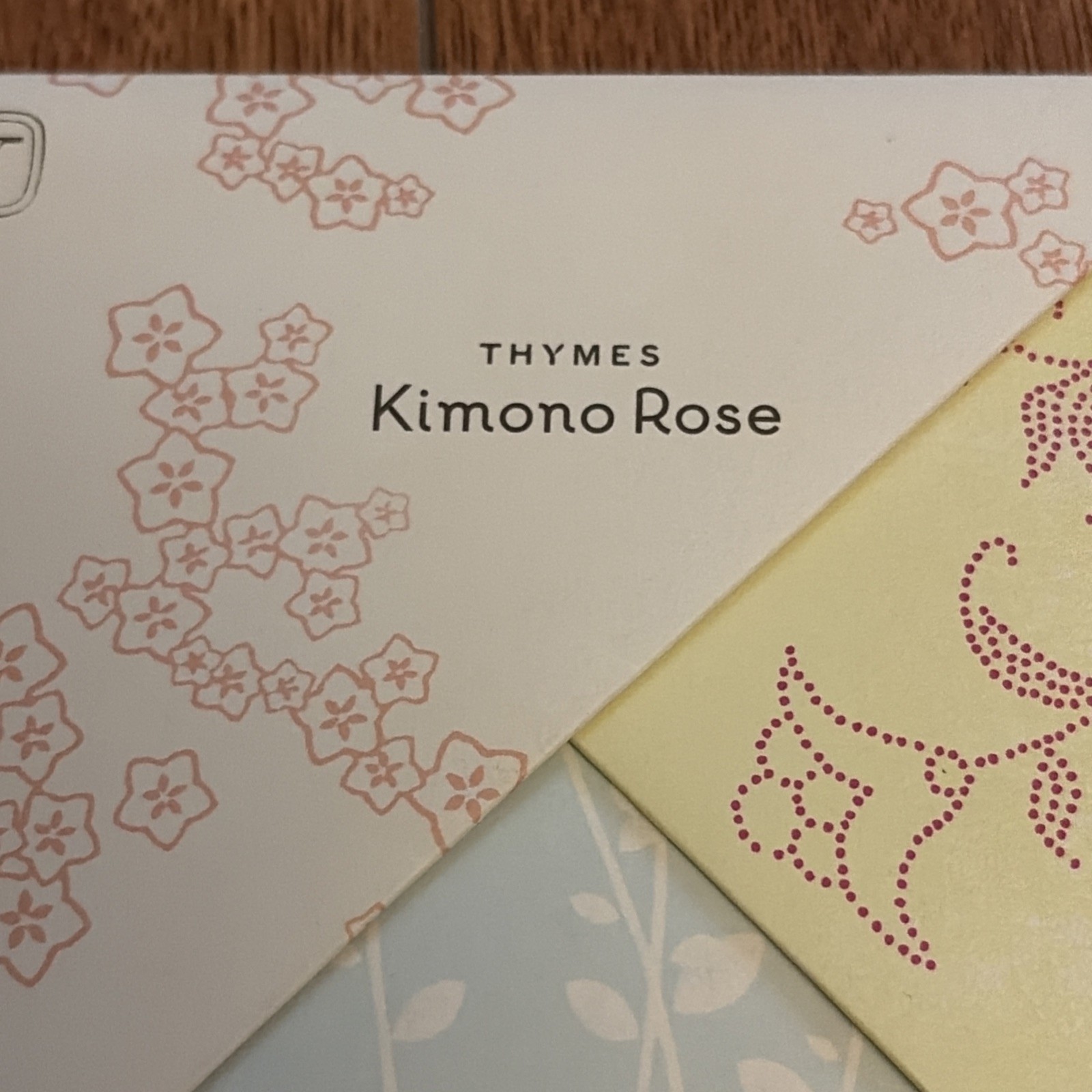Thymes Bath Salts, 2 oz, Kimono Rose, New with Vitamin E