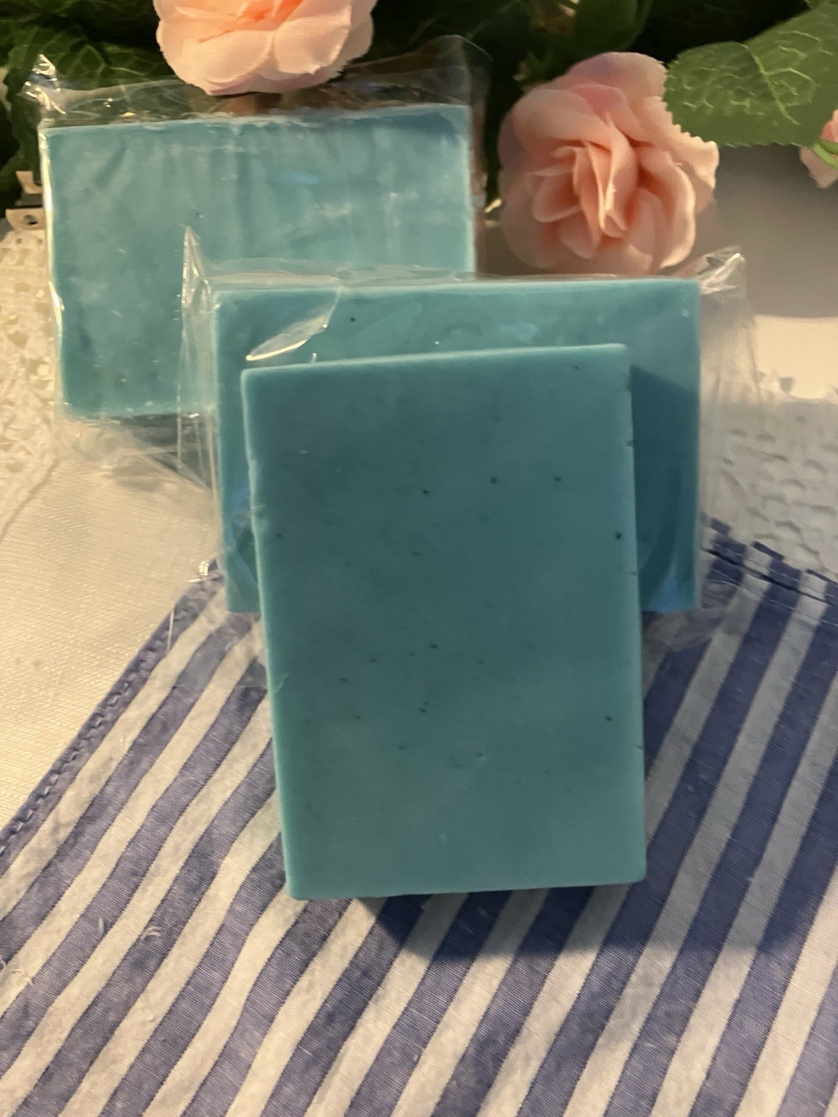 Handmade Glycerin & Goatmilk Based Soap ~RAINFOREST SANDALWOOD -Natural Oils 4oz