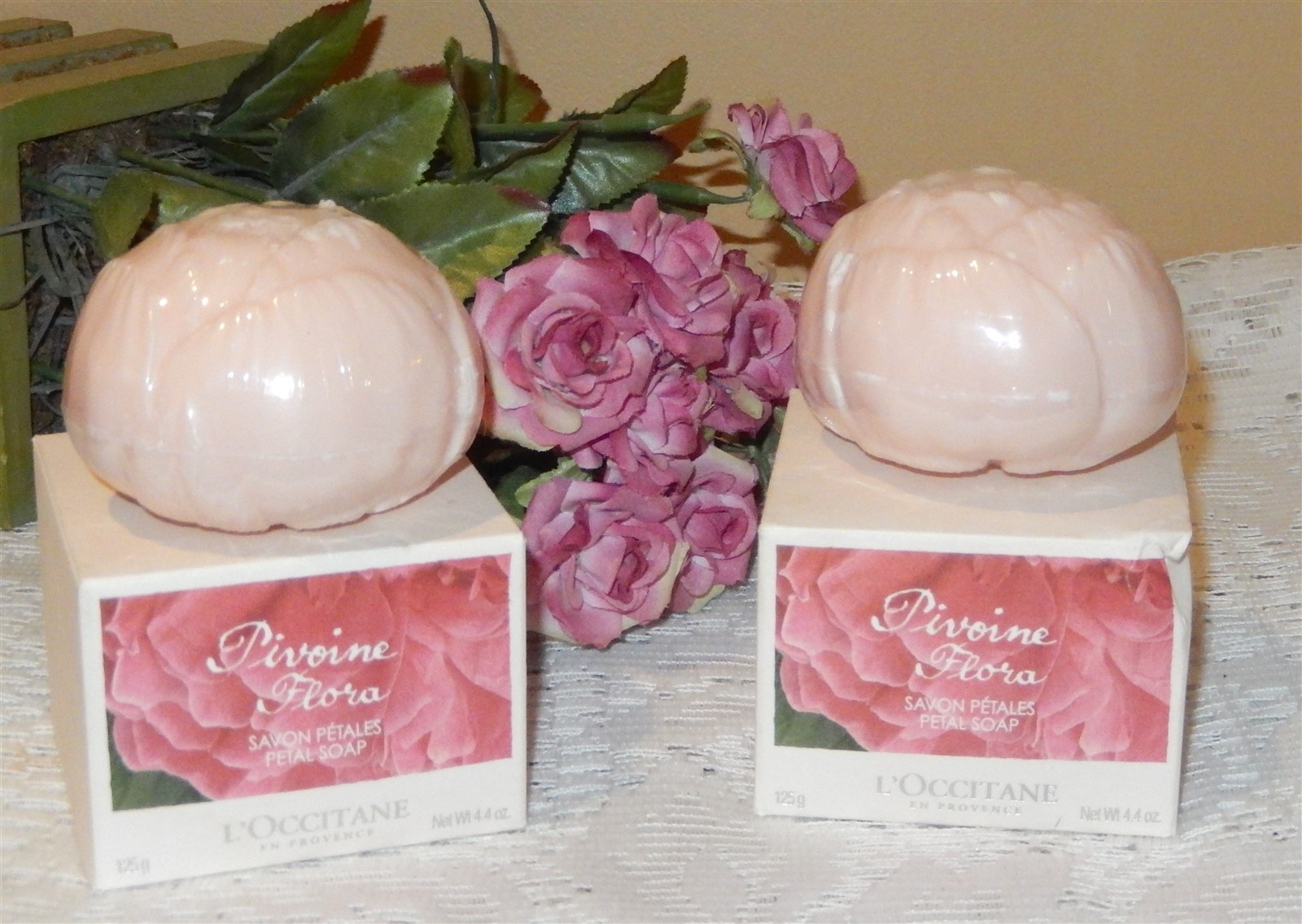 L’OCCITANE LOT OF 2 PEONY (PIVOINE) FLORA PETAL SOAPS NIB