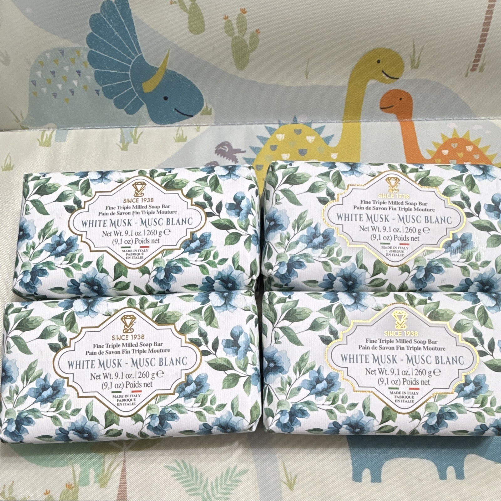 Timeless Elegance: 4-Pack White Musk Soap Bars, Floral Wrap, 9.1 oz Each