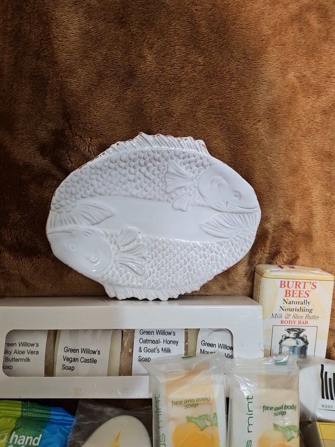 Luxury Soaps Lot Of 30 & Mud Pie Soap Dish Variety Set Of Soaps NEW