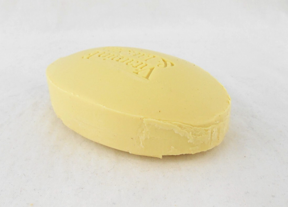 Jergens Vitamin E Lanolin Skin Conditioning Bath Bar Soap 3.5 oz New 2 Pack 1989