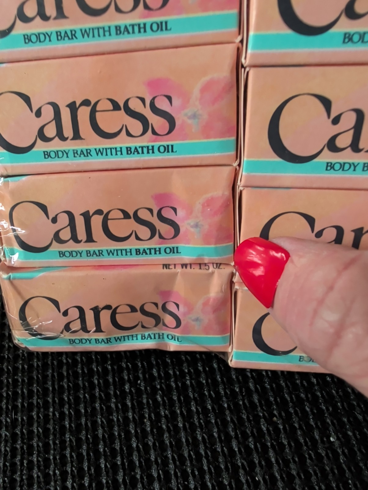 Vintage Caress Peach Moisturizing Body Bar Soap 10 Sample Bars Bath Oil 1.5 Oz