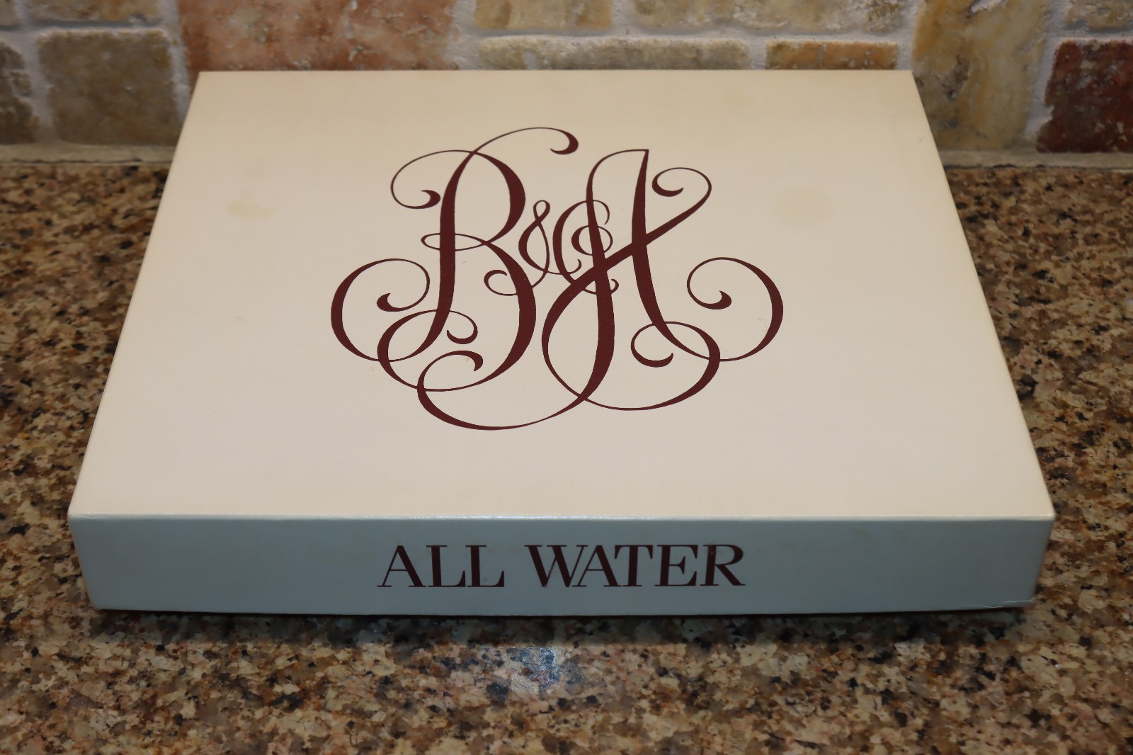 Vintage B. Altman & Co PEACH HONEYSUCKLE Box of TEN Luxury Soap Cakes 2 missing