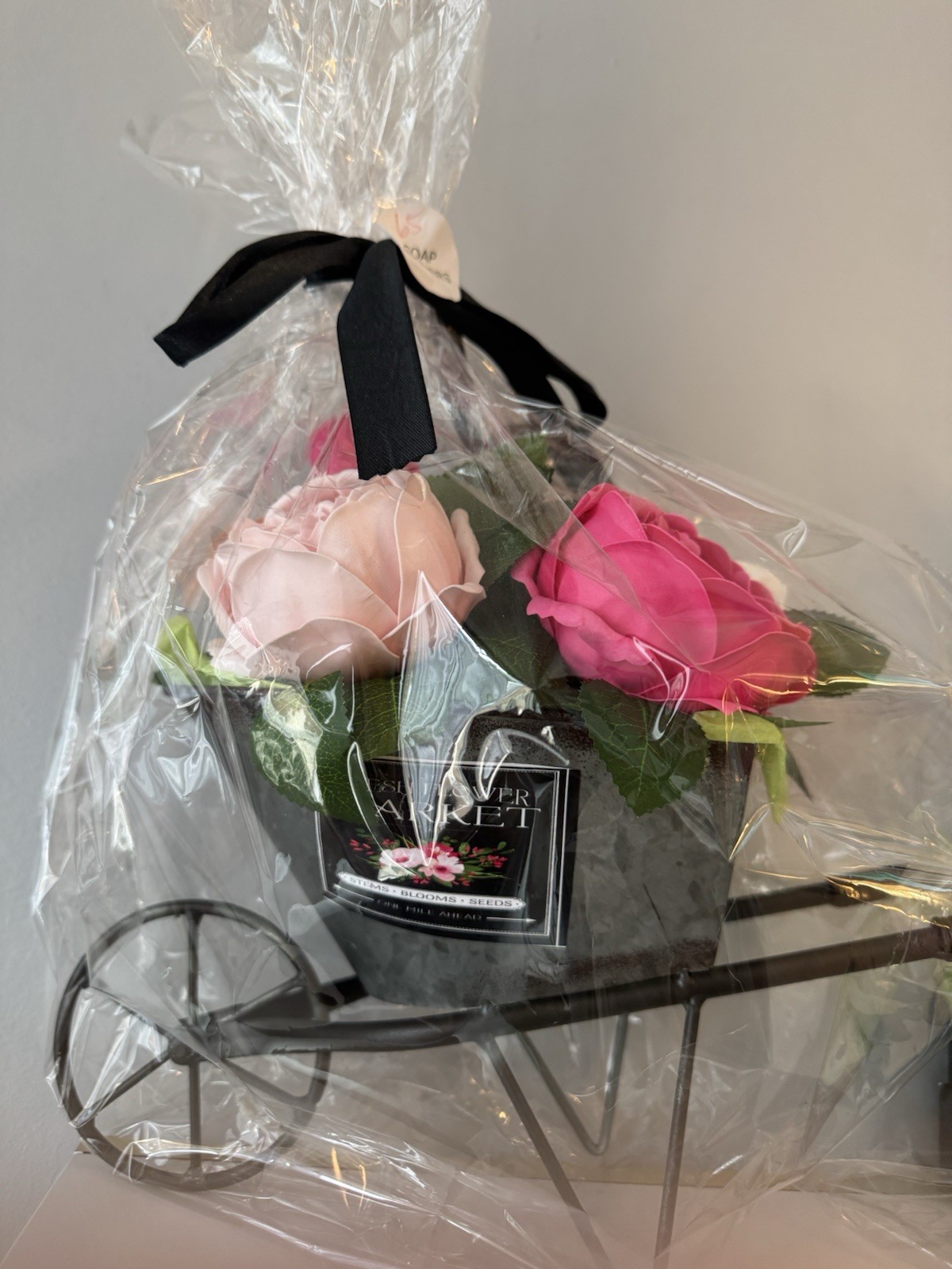 Soap flowers gift set
