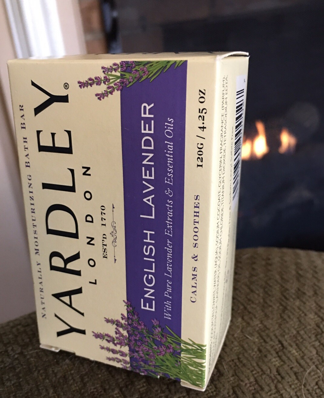 Yardley London Bath Soap Bar English Lavender Scent & Essential Oils 4.25 oz NOS