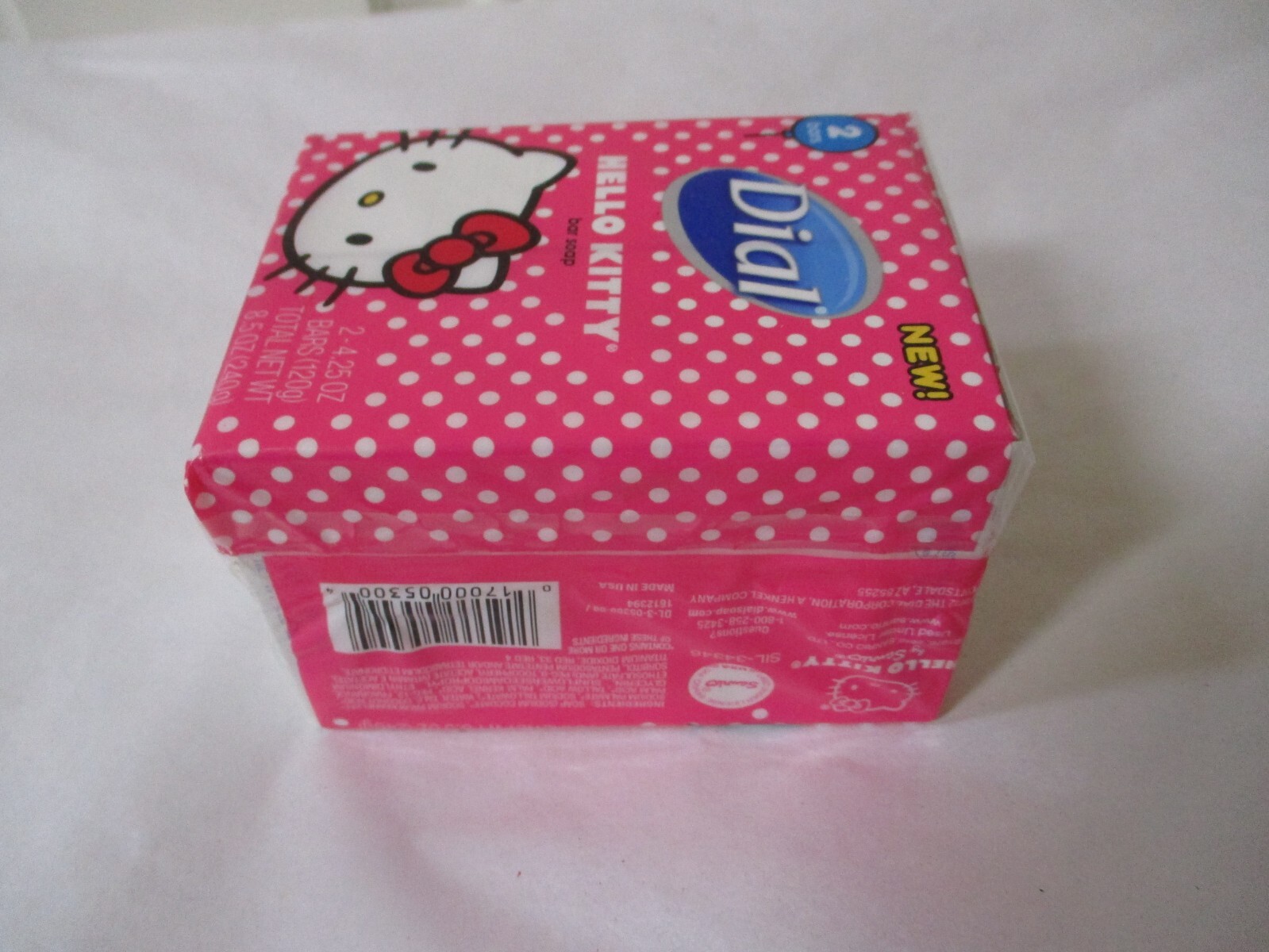 NEW DIAL HELLO KITTY BAR SOAP 2 BARS IN SEALED PACKAGE PINK DOTS KITTY VERY CUTE
