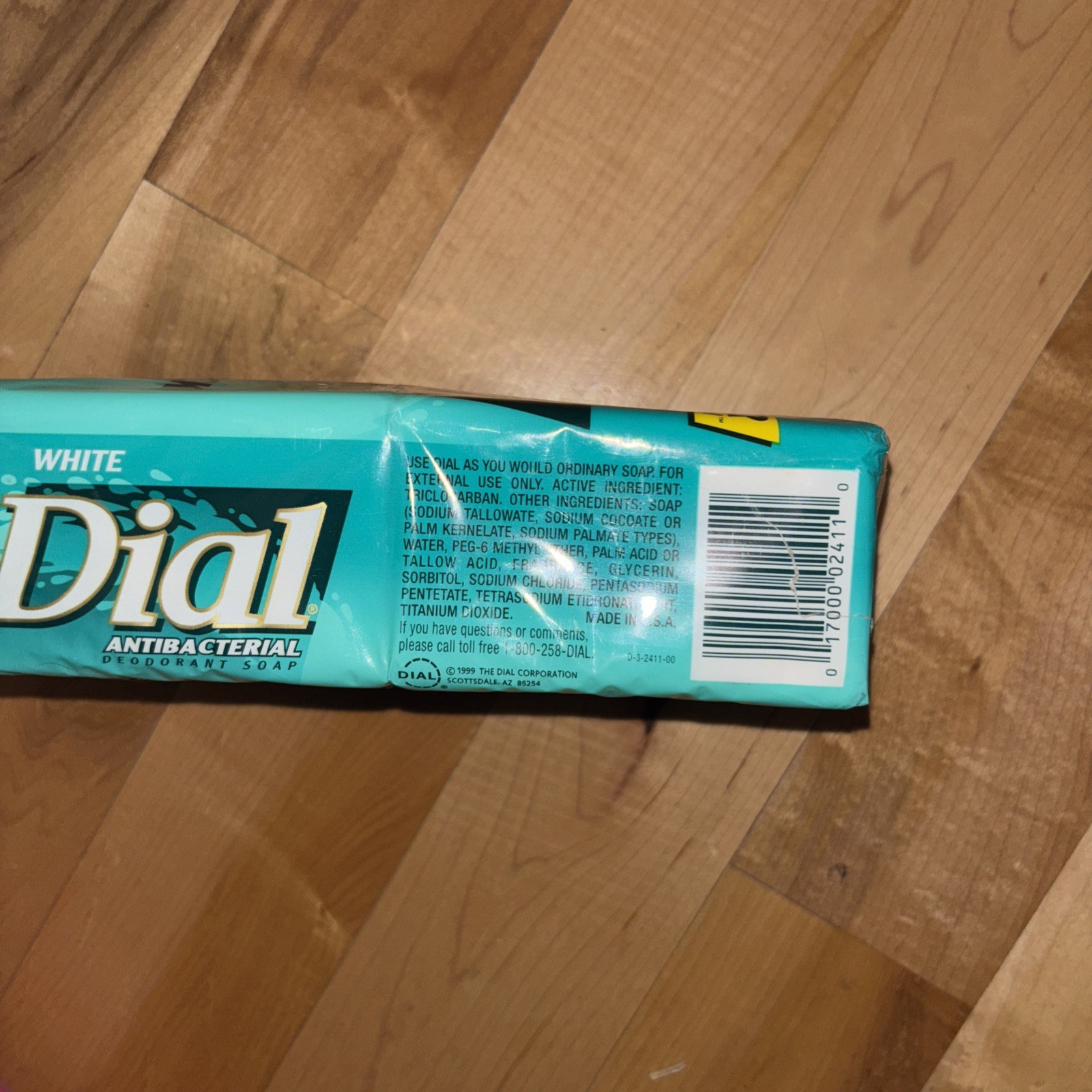 Dial Soap White Vintage Antibacterial Deodorant 8 Soap Bars Bath SEALED 1999
