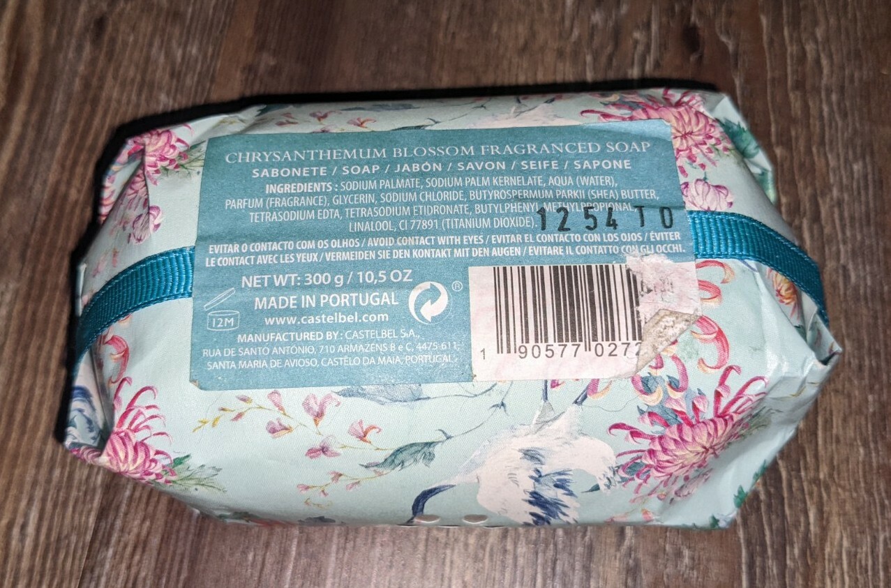 Castelbel Porto Chrysanthemum Blossom scented soap bar 10.5 oz