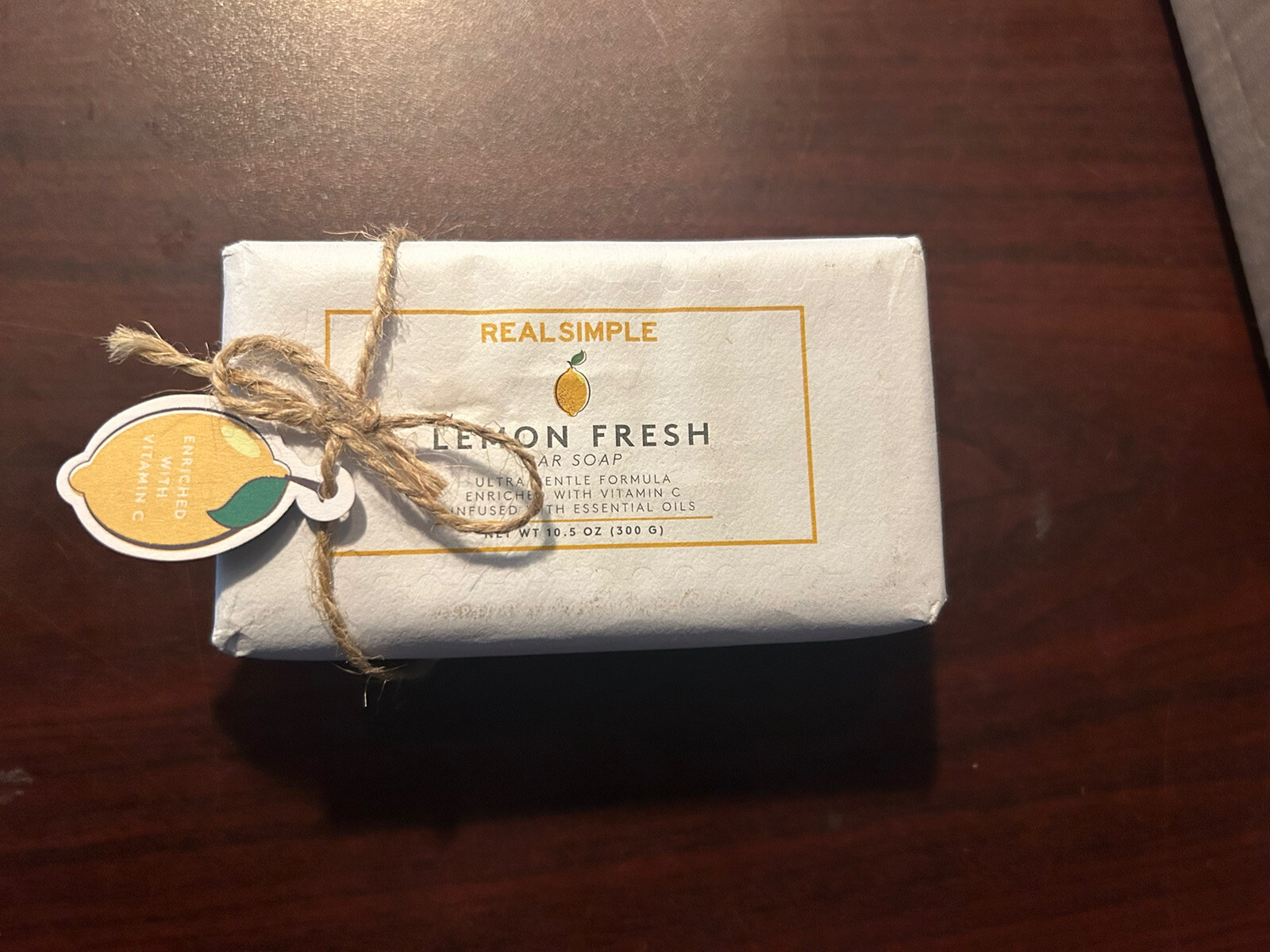 REAL SIMPLE~Lemon Fresh Ultra Gentle Bar Soap ~ 10.5 oz