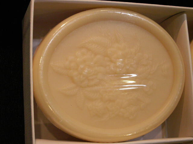 Authentic French Soap – Lily Of The Valley Savon Muguet – (4) 5.25 oz bars – NIB