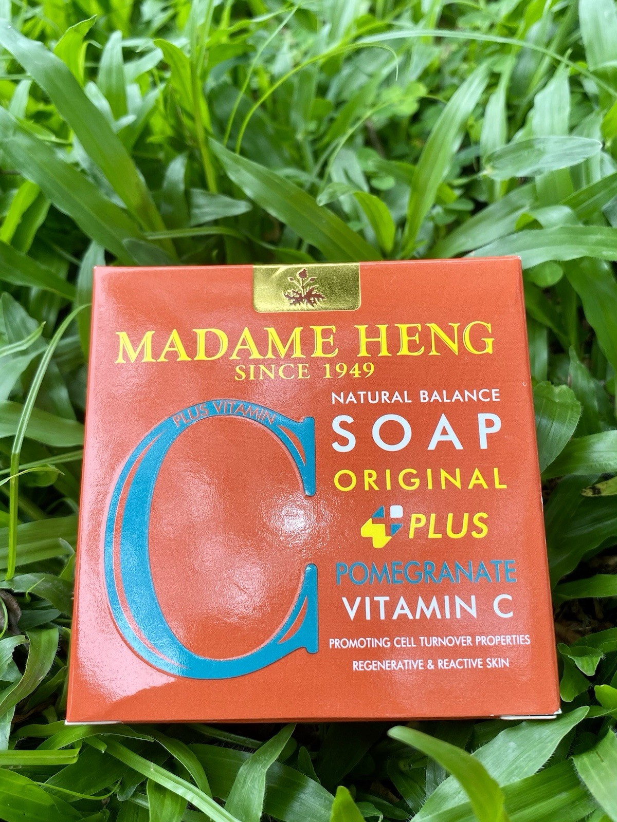 Madame Heng Natural Balance Soap Pomegranate Vitamin C 150g x 2 Bars