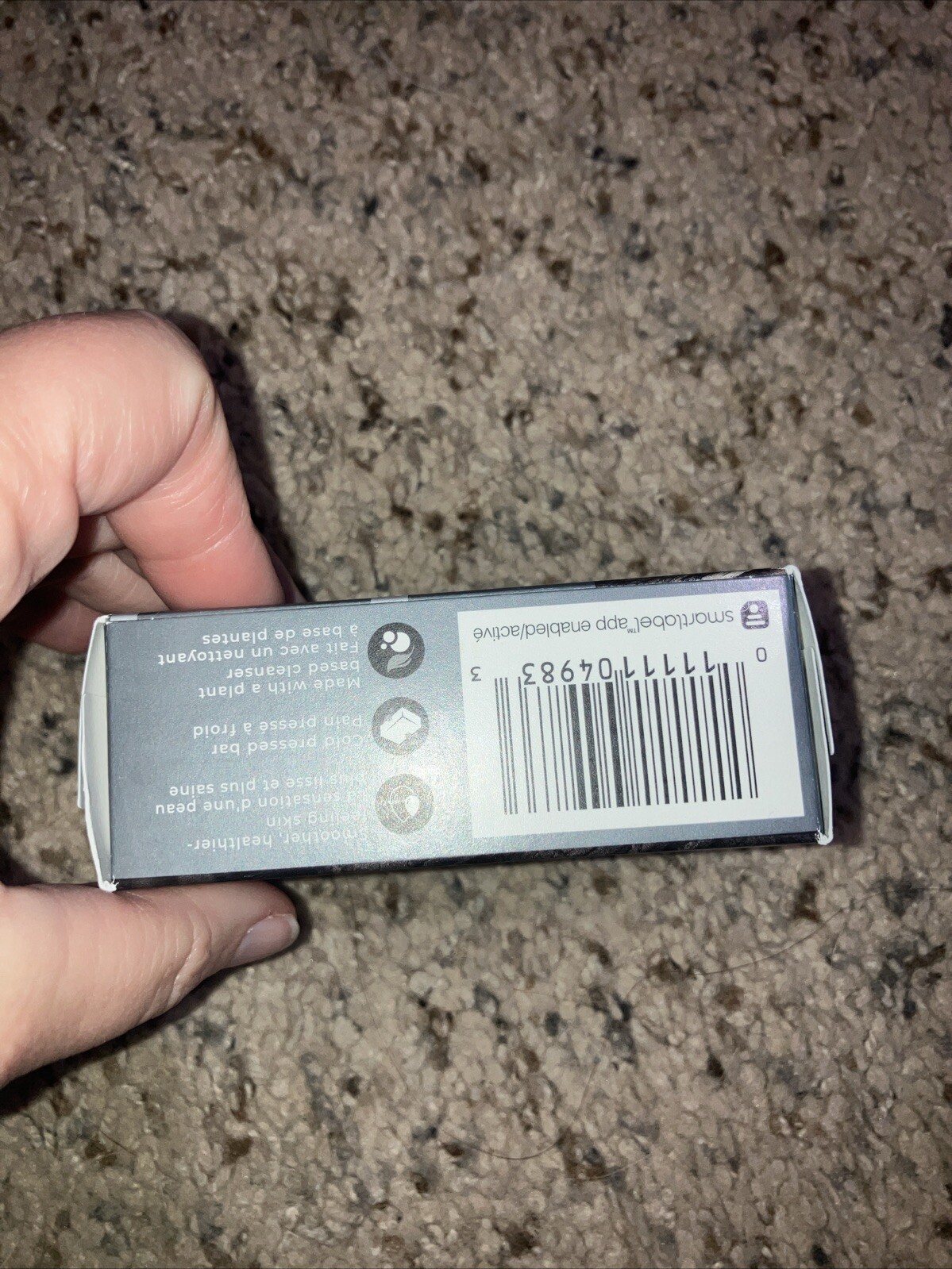 Dove Men Care Exfoliate Cleansing Bar – 5 oz (141 g) – Charcoal and Clove Oil