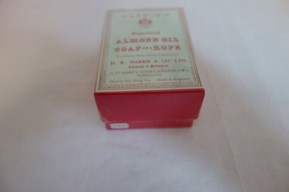 Vintage D R Harris Superfatted Almond Oil Soap on a Rope 200g 7oz