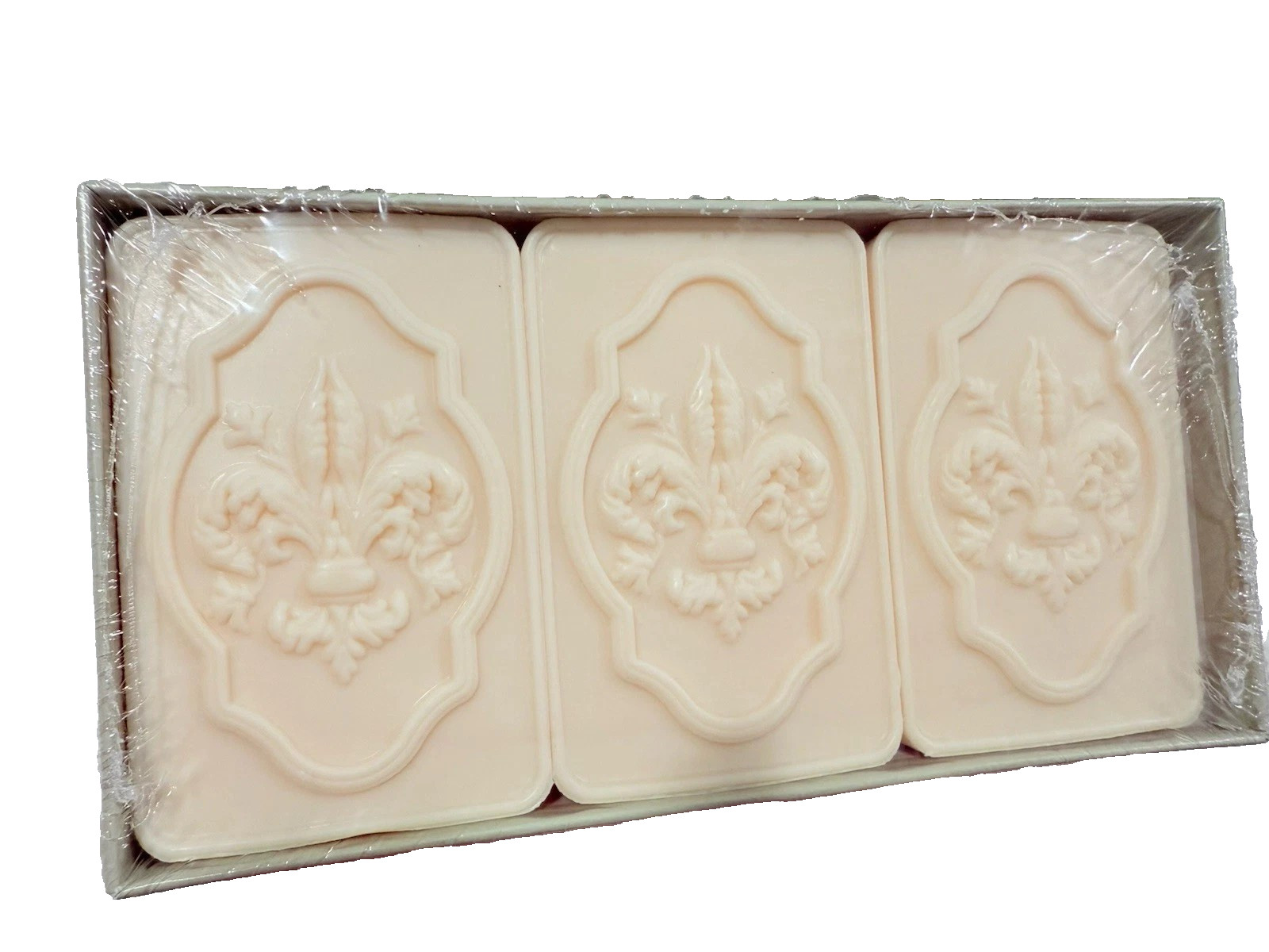 SAPONIFICIO ARTIGIANALE GARDENIA SCENTED SOAP 3 x 4.40 oz NIB