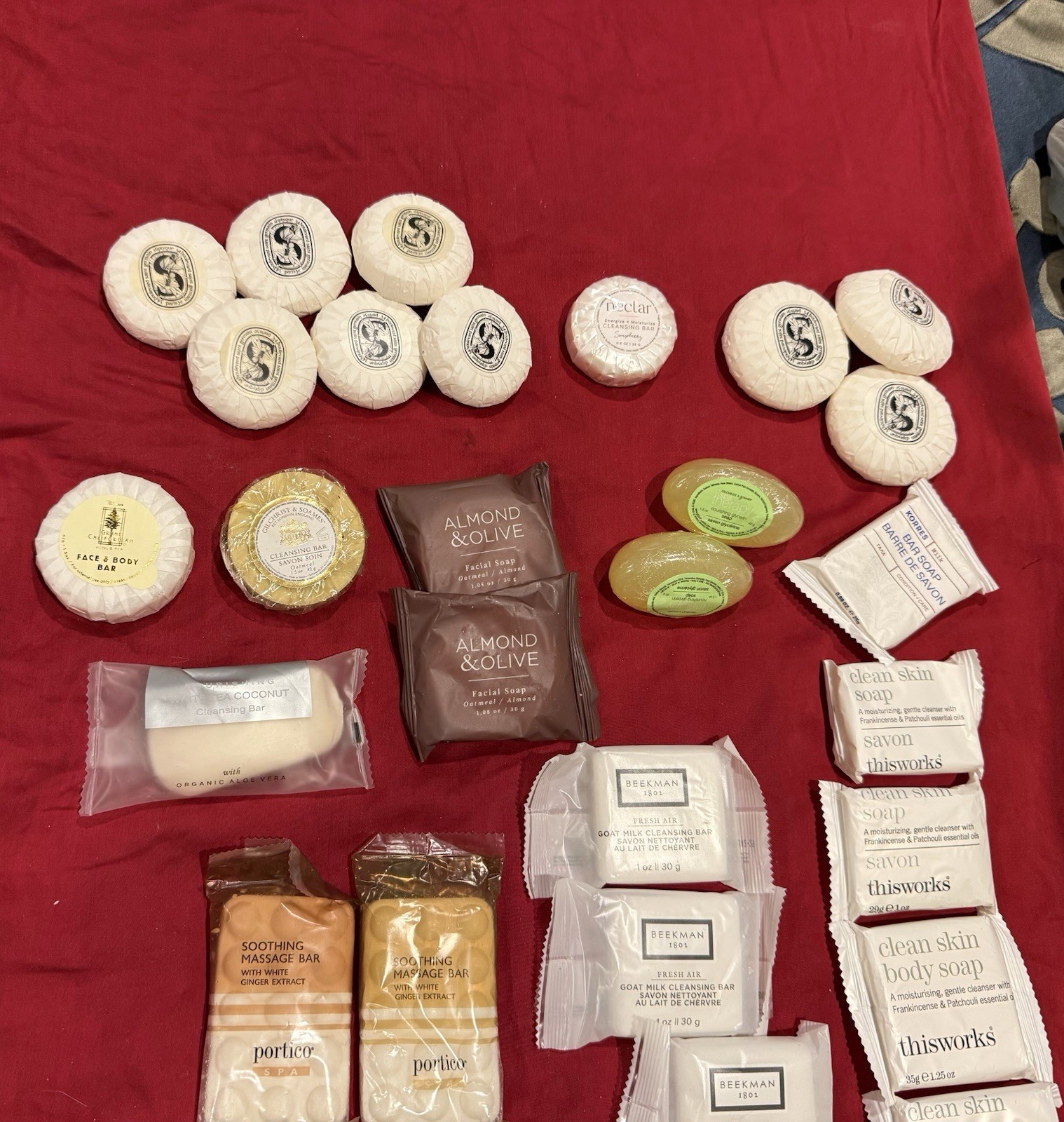 Travel size Soap & Shower Gel lot – Qty 118