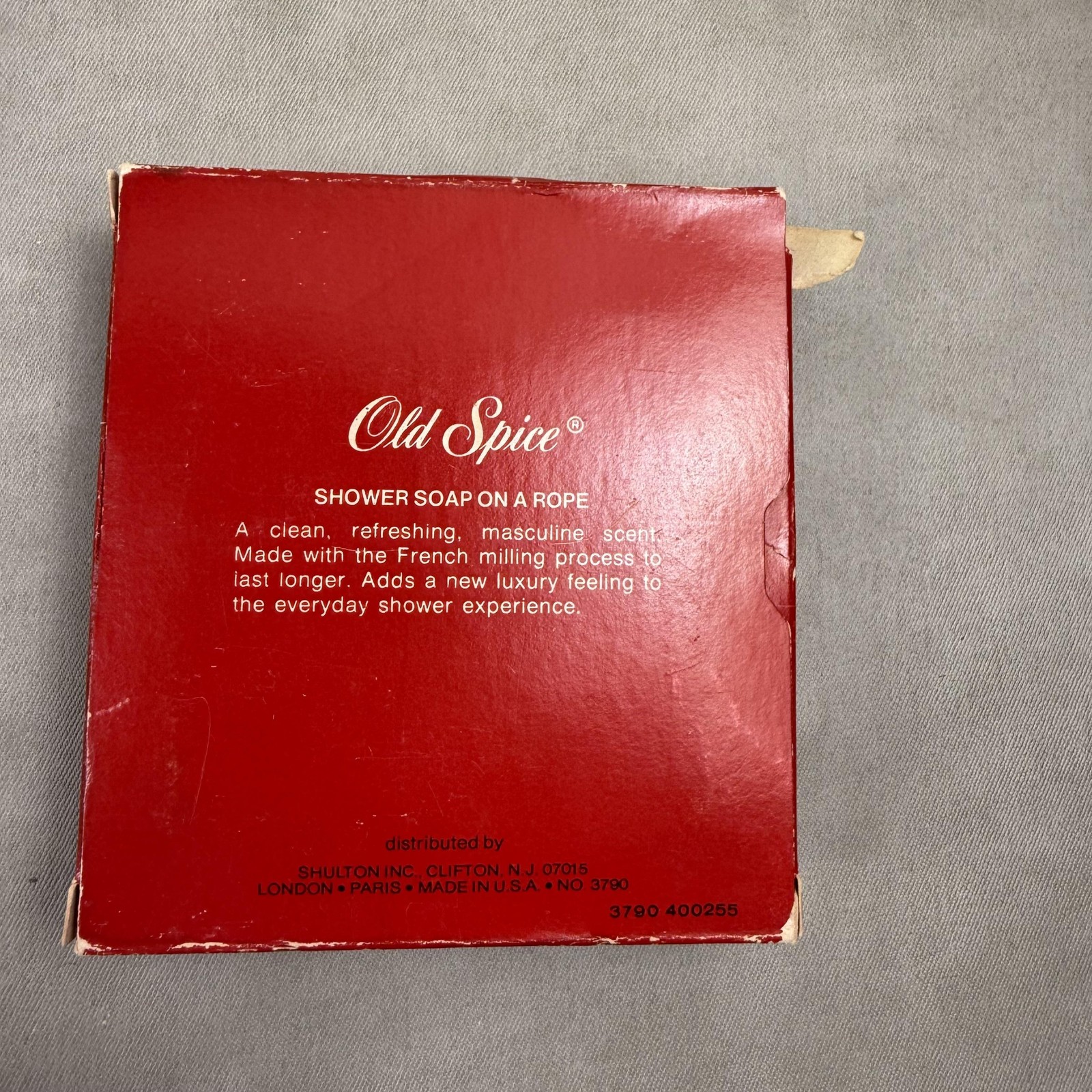 Vintage Old Spice Shower Soap on a Rope 5 oz Shulton Made USA Boxed Compass Logo