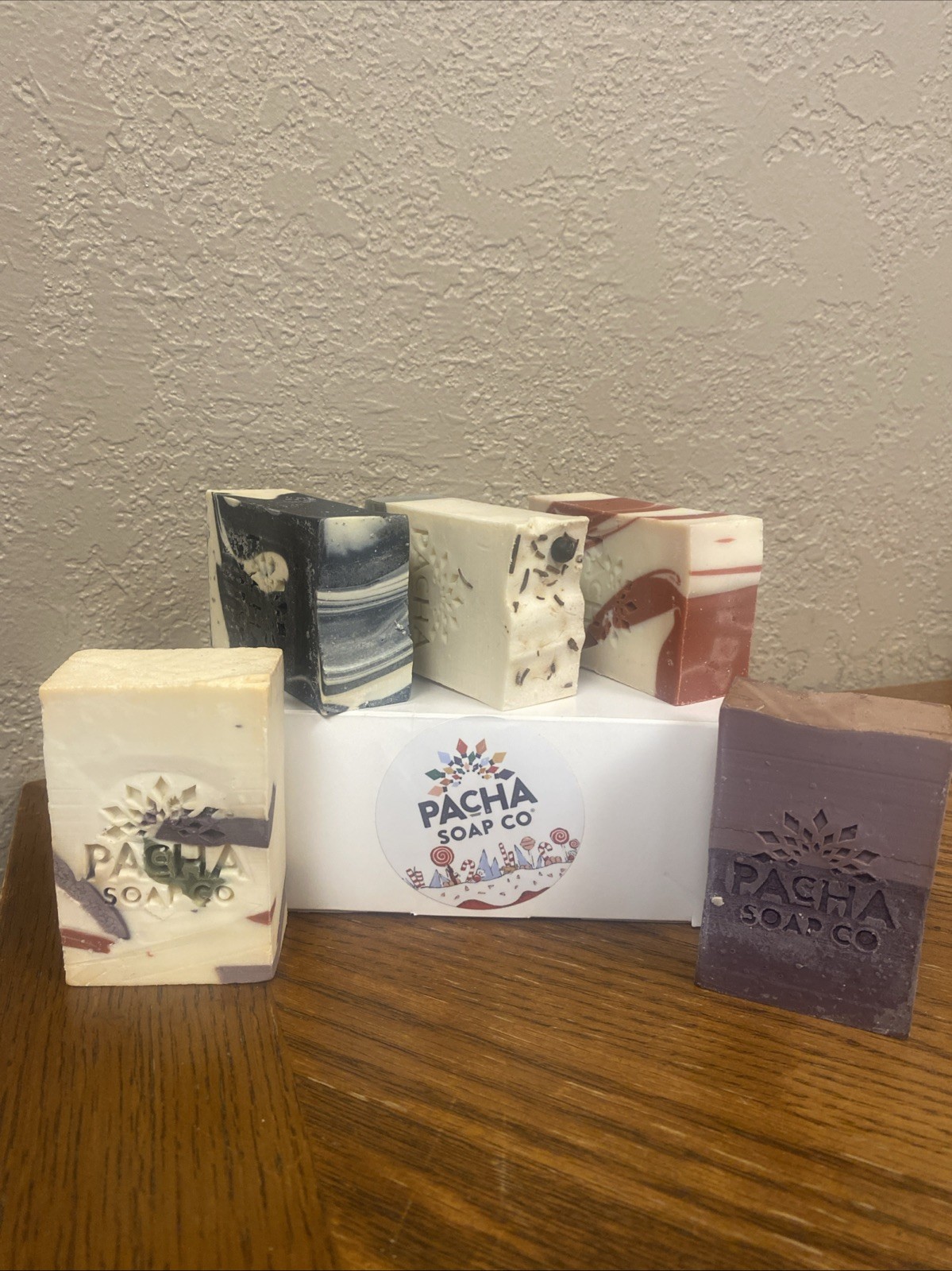 Pacha Soap Co 5 Full Sz Variety Pack Scent Collection 4 Oz Bars USA Graduation