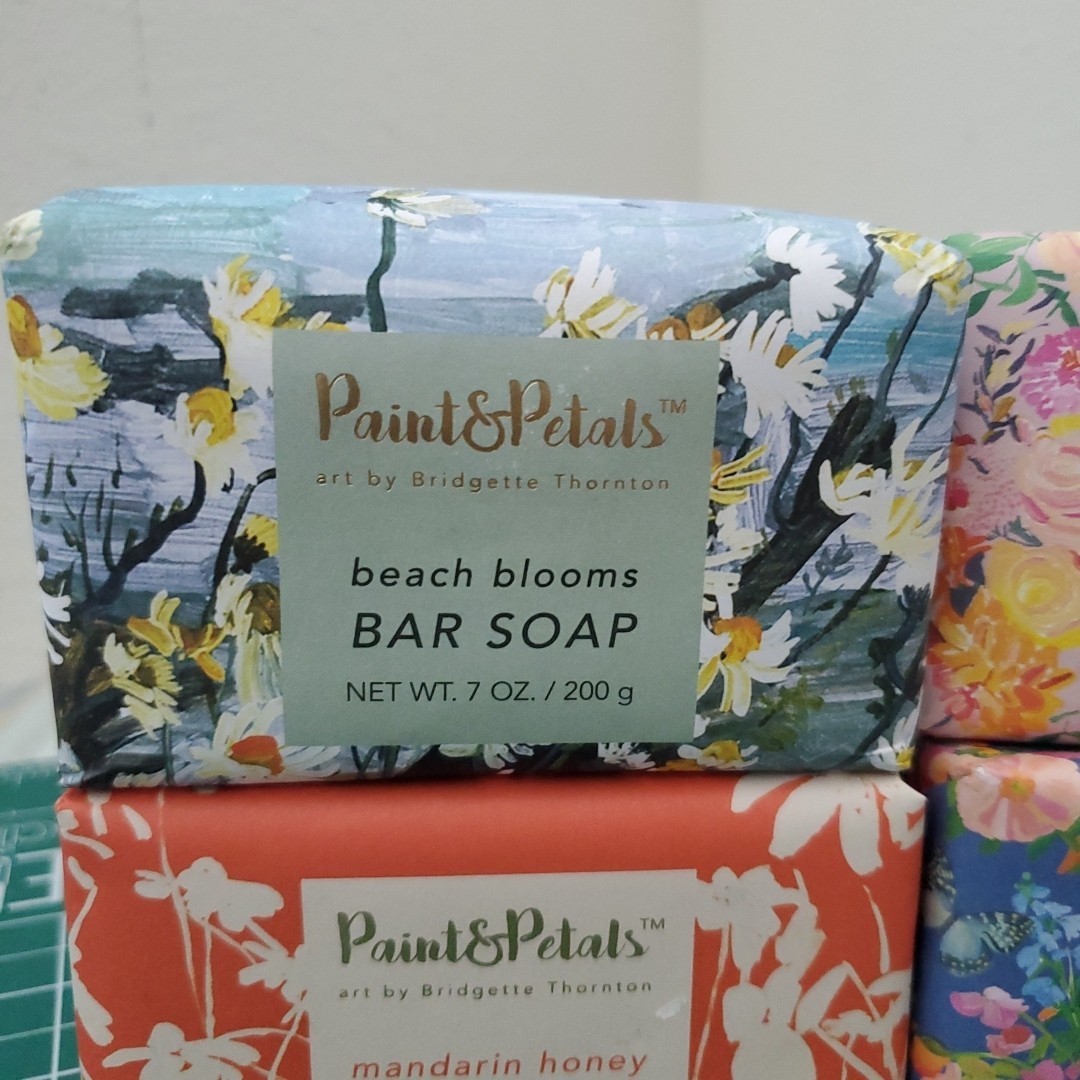 4 Bars Paint & Petals Scented Luxury Bar Soap w/Shea 7oz ea Assorted Scents