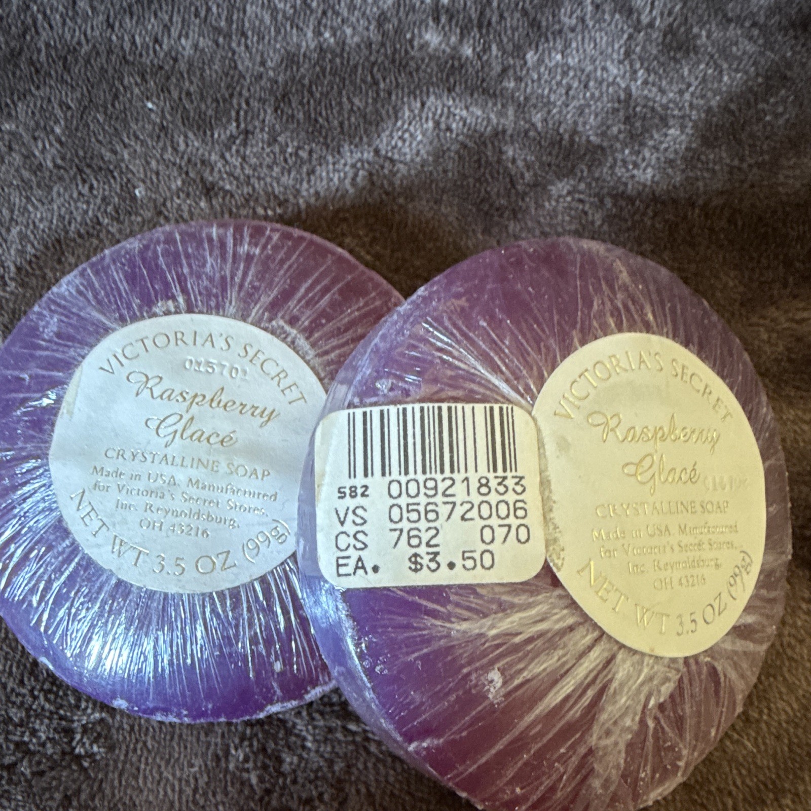Victoria’s Secret Raspberry Crystalline Soap 3.5 oz Purple Disc Bar Set of 2