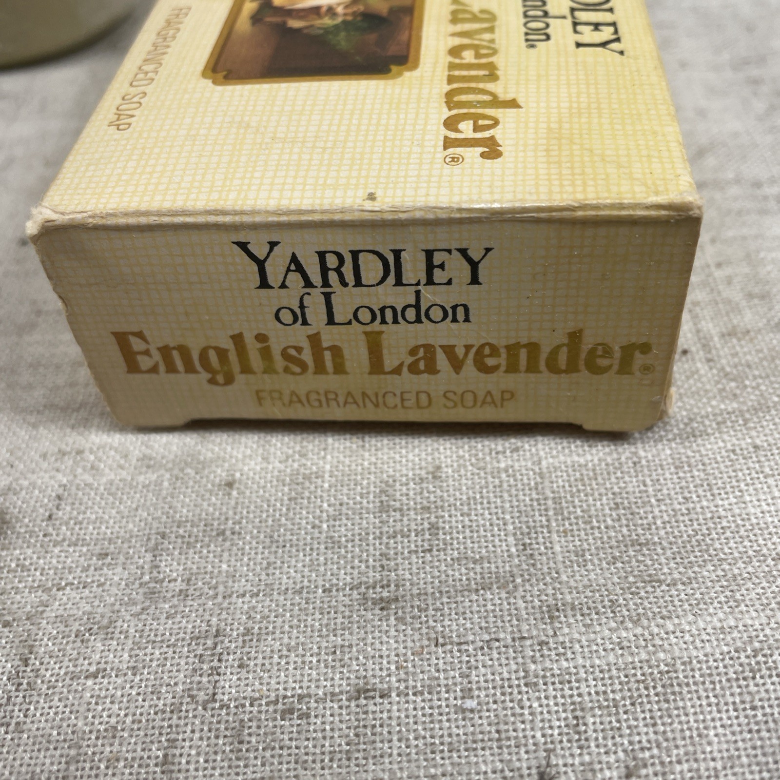 VTG 1979 Yardley of London English Lavender Soap Fragranced Bar 4.25 ounces NOS