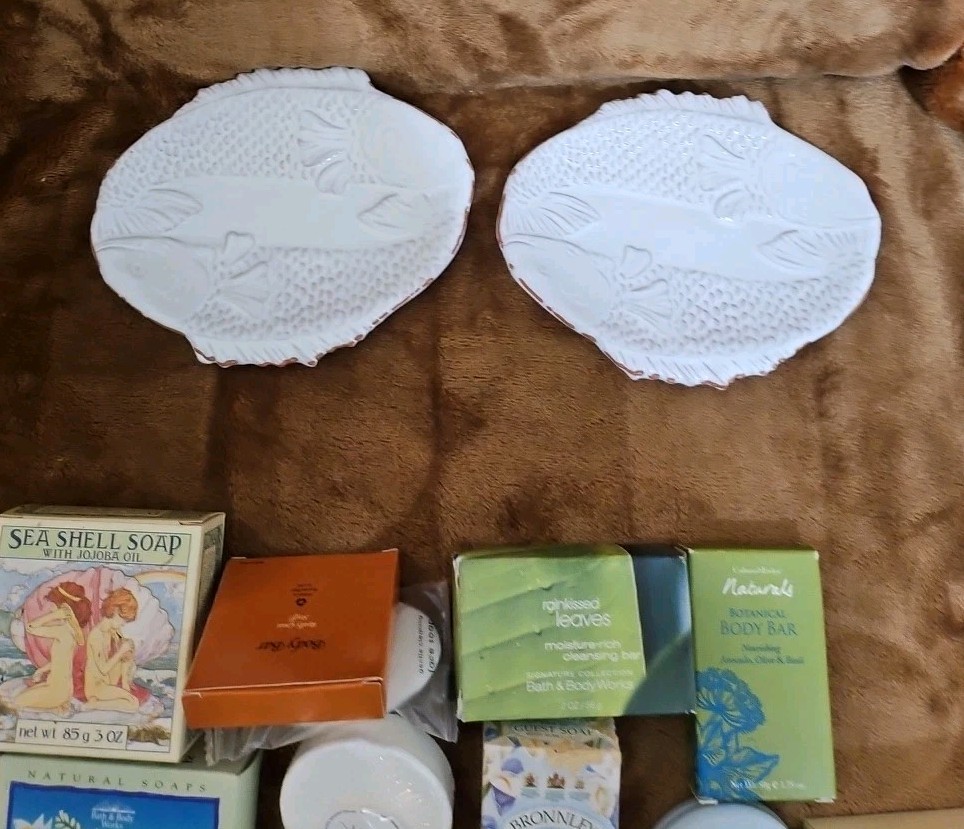 Luxury Soaps & 2 Mud Pie Soap Dish Lot Of 25 Soaps NEW
