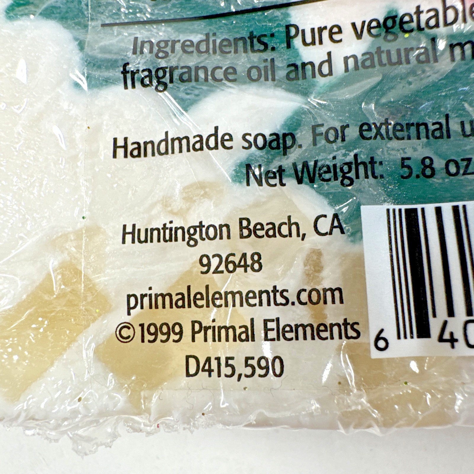 NOS 1999 Primal Elements HOLLY BERRY 5.8oz Full Size HANDMADE Soap Bar