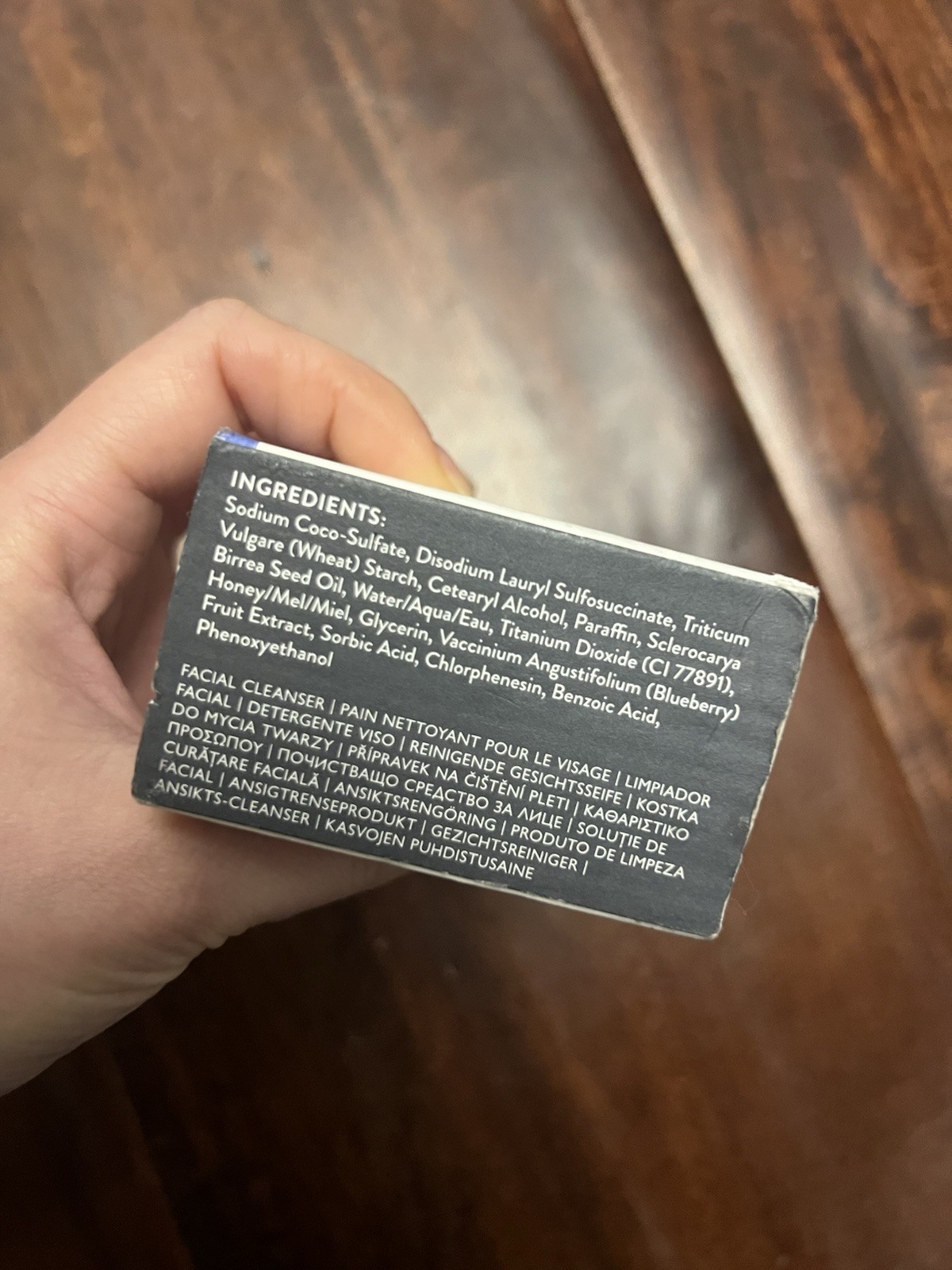 Drunk Elephant Pekee Bar – Multi-Tasking Face Wash and Moisturizing Bar. 4 oz