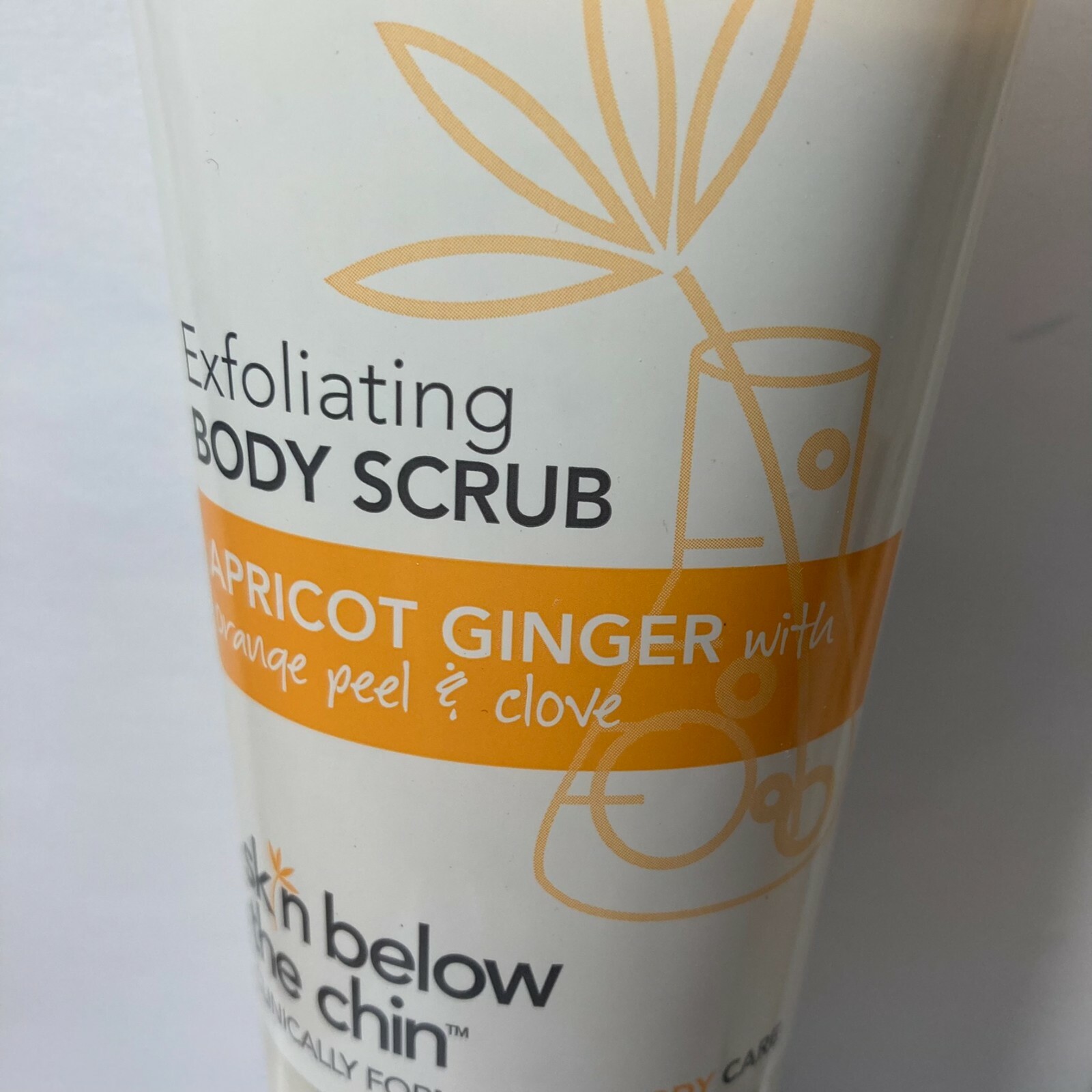 2 Skin Below The Chin Exfoliating Body Scrub Apricot Ginger DISCONTINUED