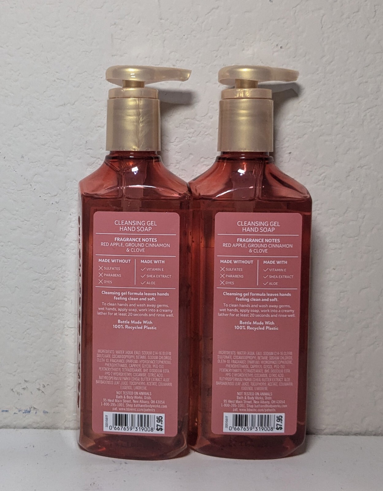 BATH & BODY WORKS TIS THE SEASON CLEANSING GEL HAND SOAP (set of 2)