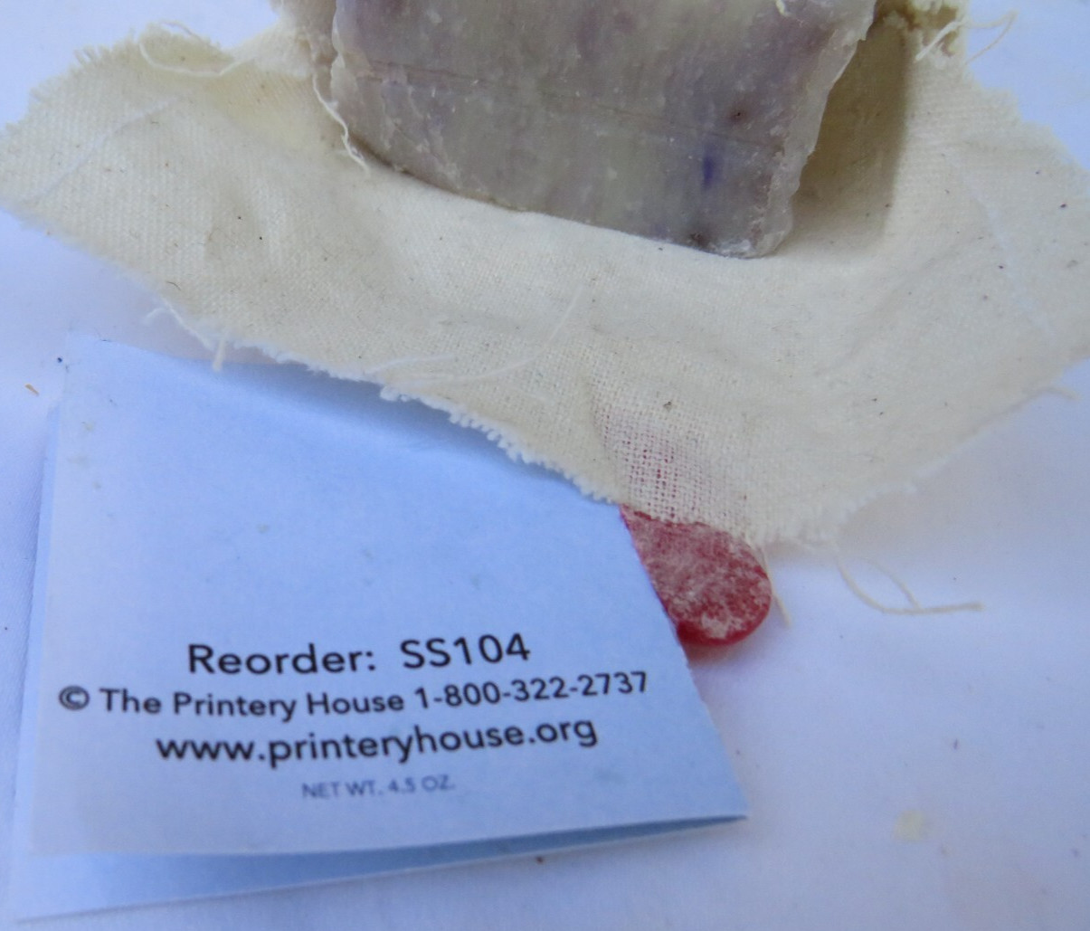 Abbey Scented Soap Hand Made SWISS LAVENDER Soap Bar 4.5 oz. NEW in Cloth Bag