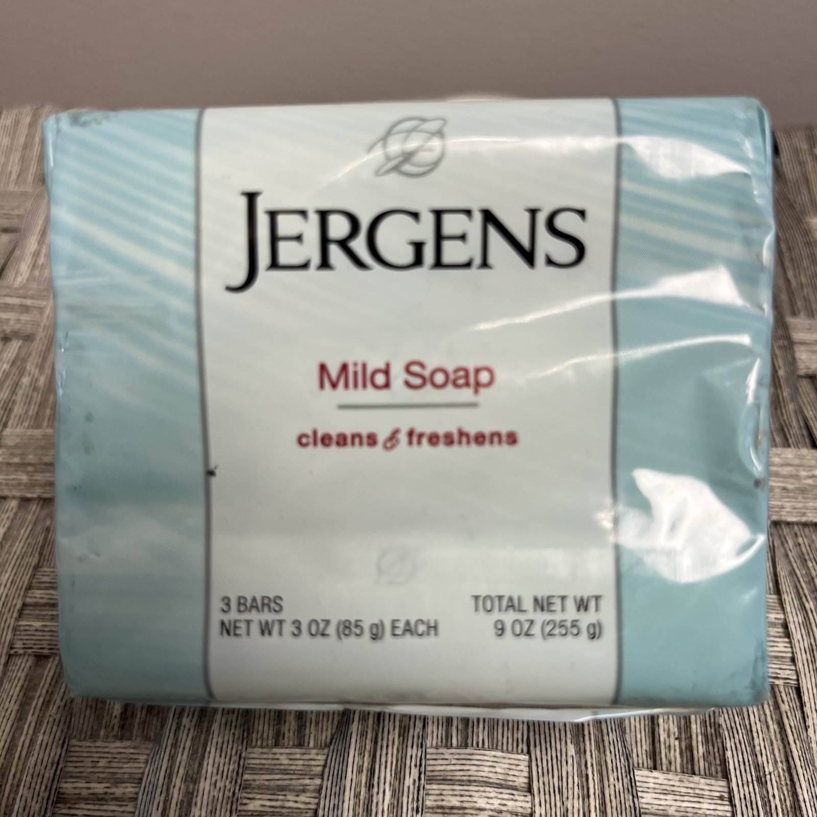 Jergens Mild Bar Soap, Original Cleans & Freshens, 3 Bars- 3oz Each Tallow