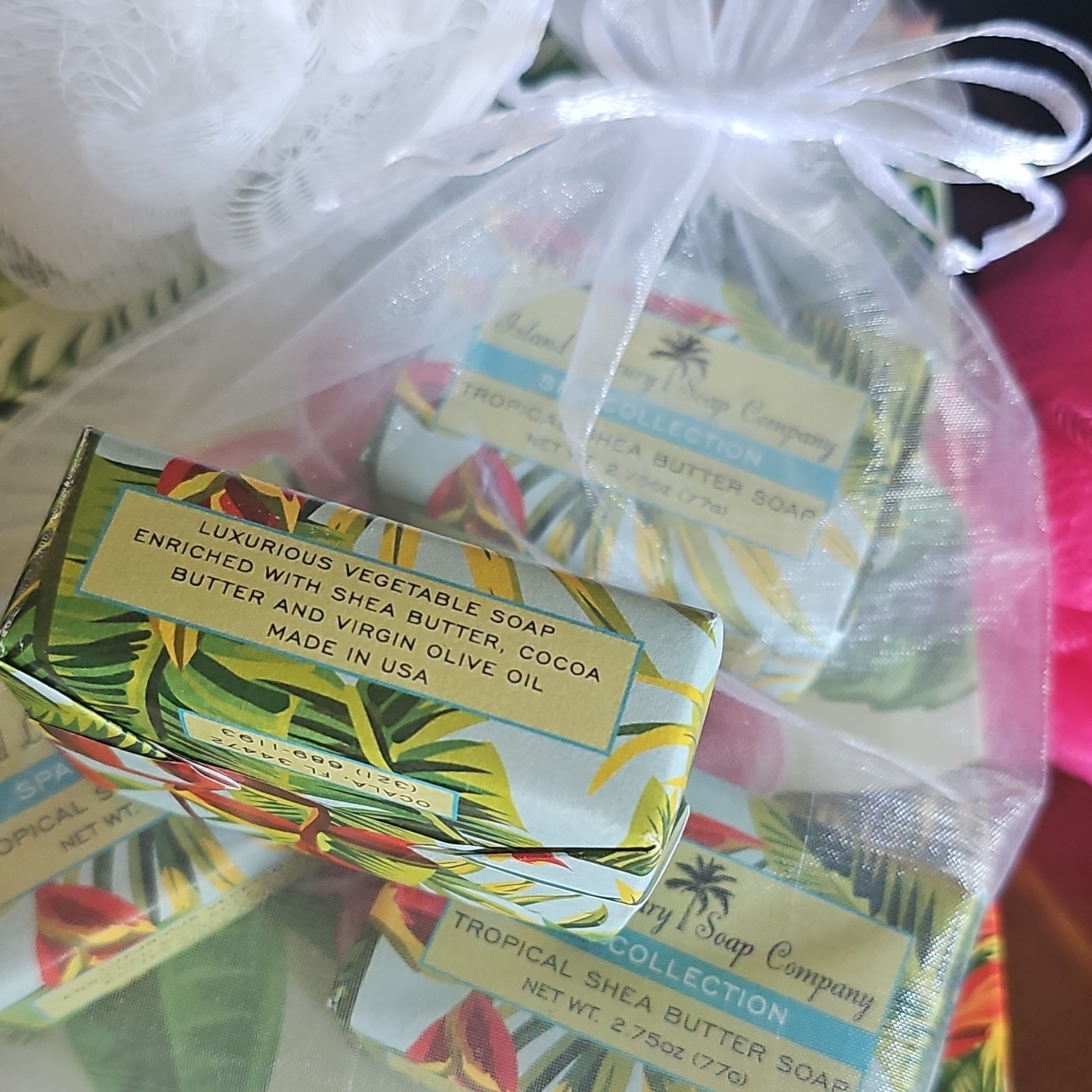 Island Luxury Soap Company Spa Collection Tropical Shea Butter NET WT 2.75 Oz