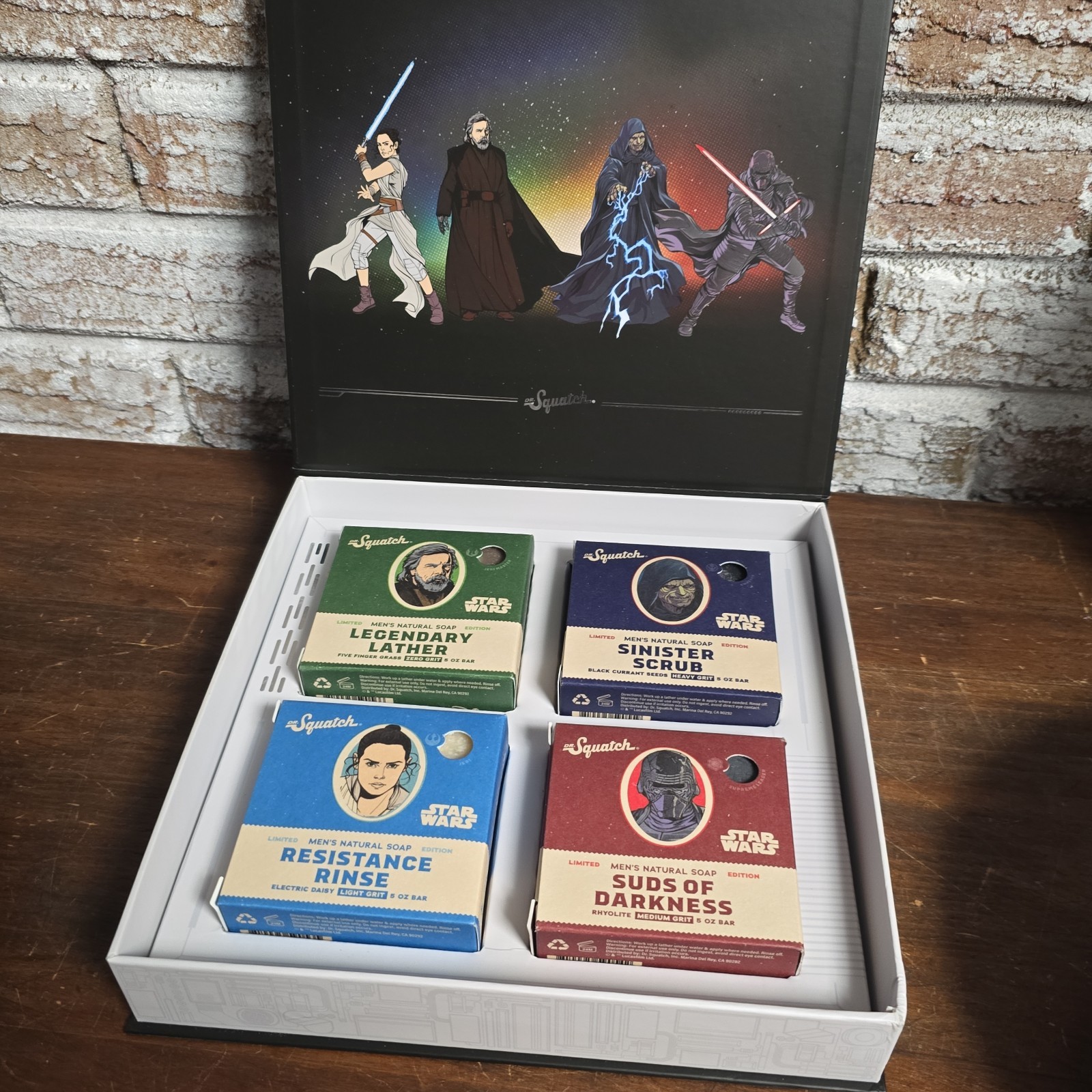 Dr. Squatch Soap Star Wars Soap Episode II -4 Bar Bundle and Collector’s Box NEW