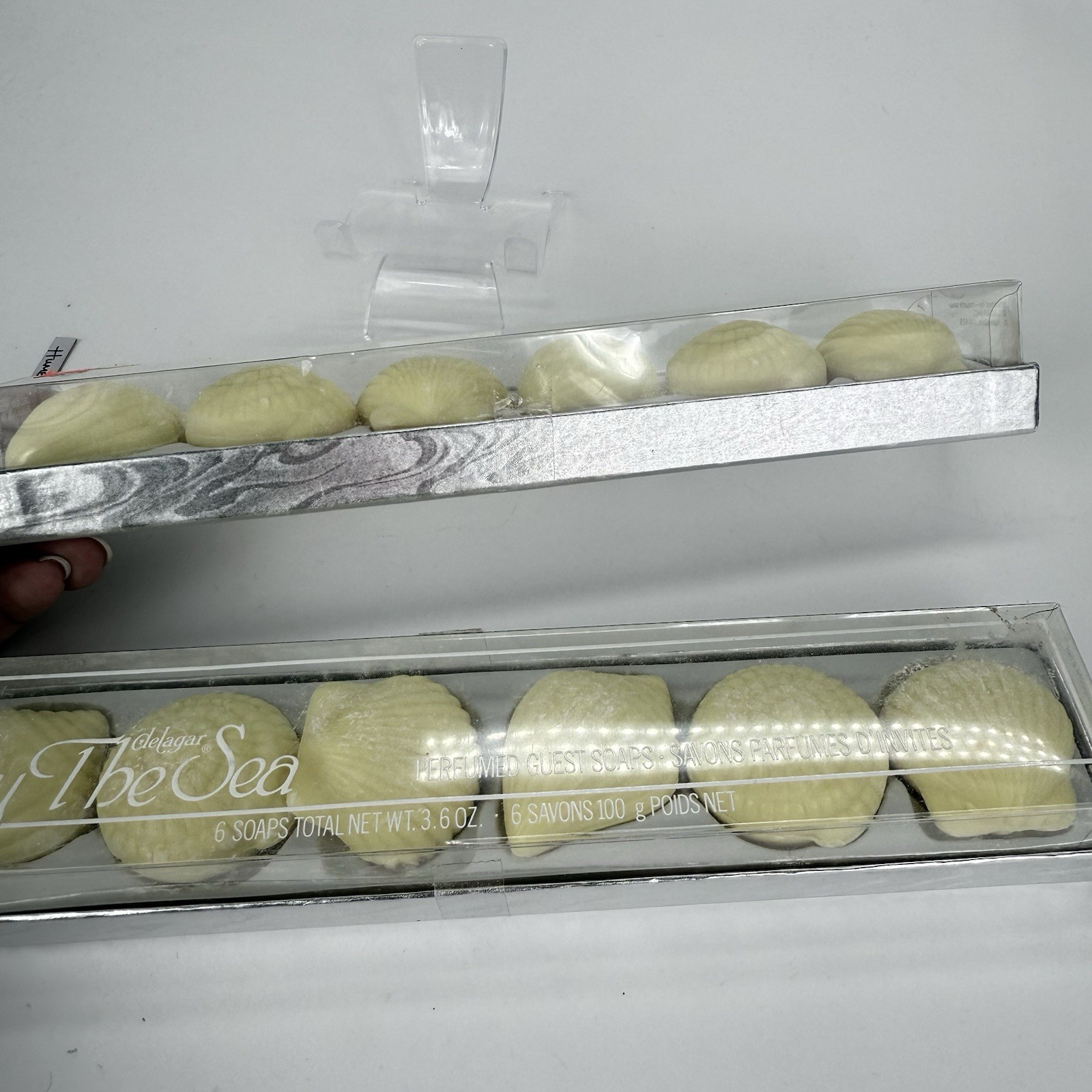 Vintage DeLaGar Mini Soaps Seashell Shaped Coastal Cottagecore Boxed Set Yellow