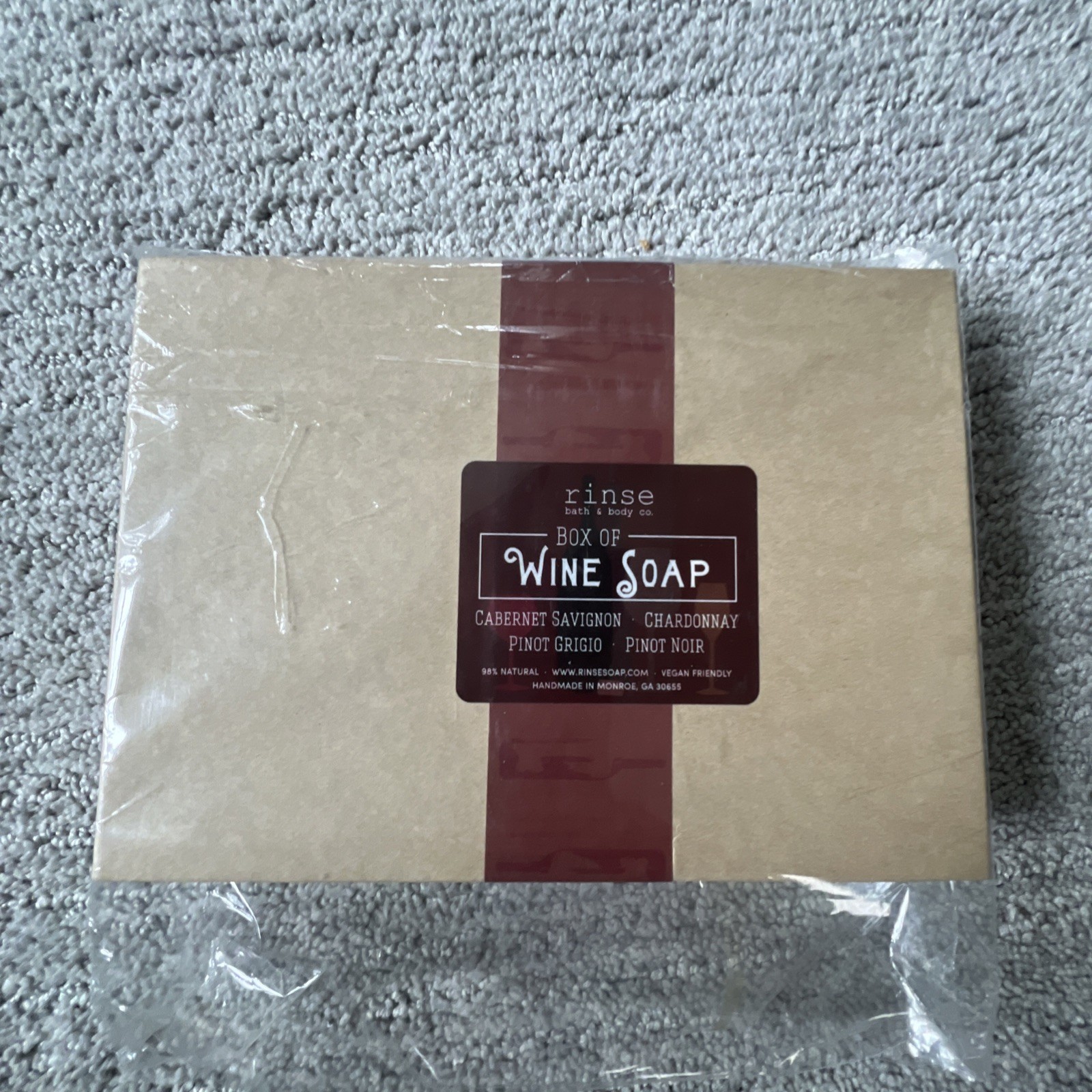 Rinse Bath & Body Co Wine Box of Soap 4Bars Chardonnay Cabernet Pinot Noir Grigi