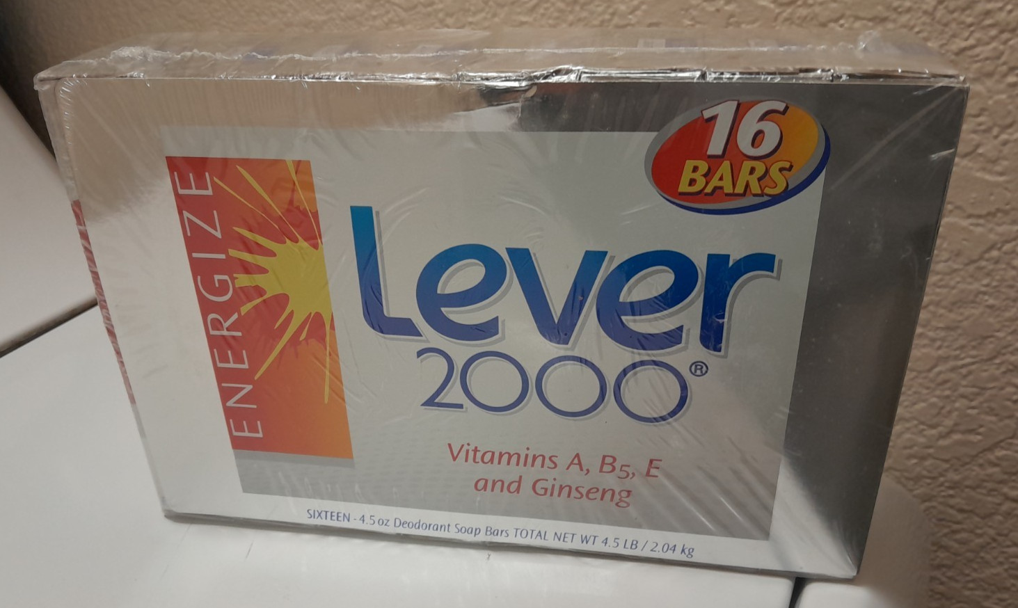 Lever 2000 NOS vitamins with GINSENG 4.5 oz bars 16 bars energize sealed new
