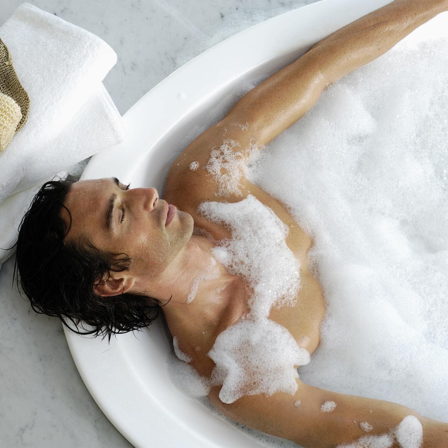 Radox Bath Therapy Stress Relief 500ml – Herbal Scent, Relaxing Soak for Adults