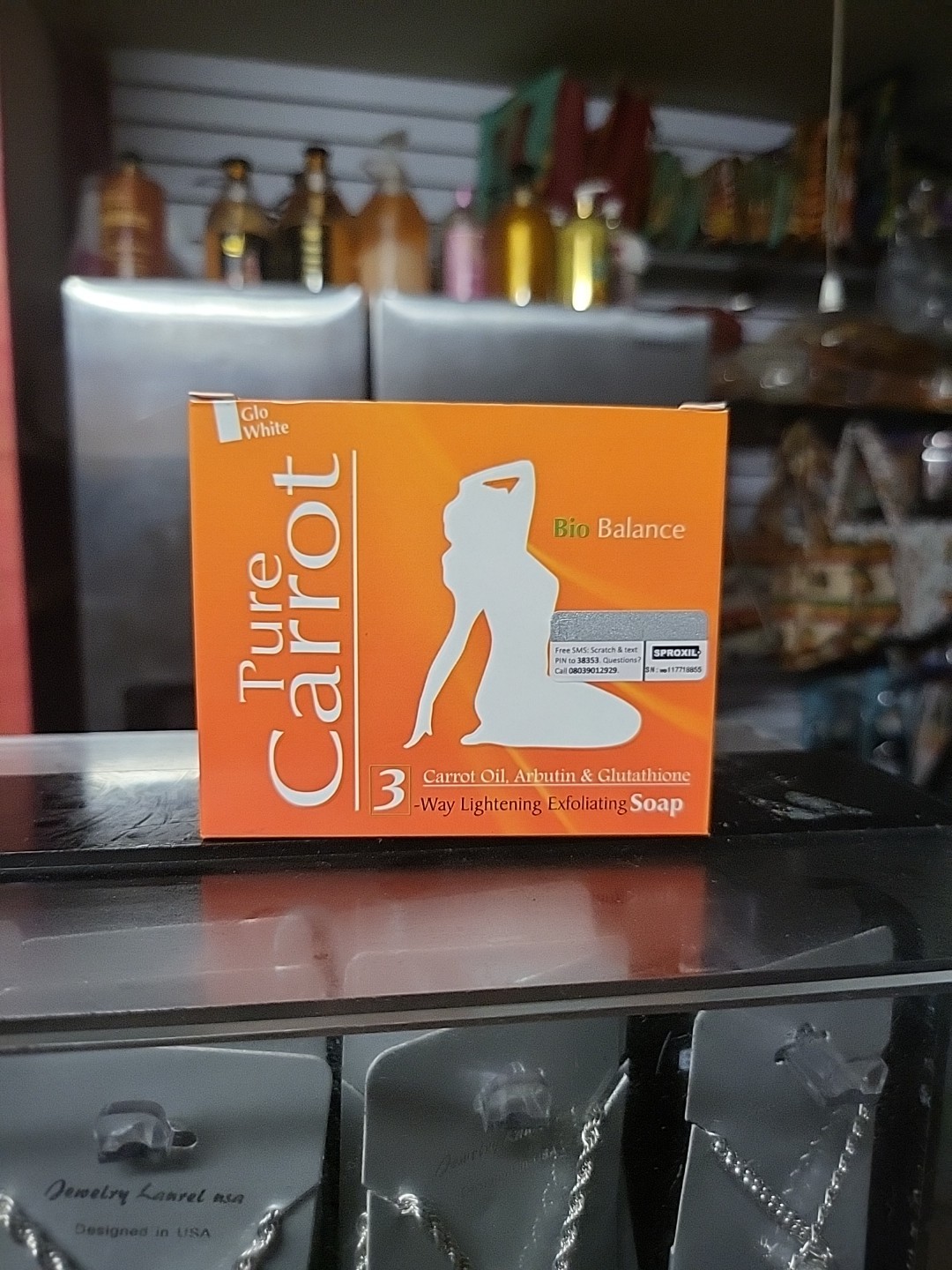 Pure carrot CArrot soap. ALL SKIN TYPE. Super ecclaircissant soap. 190g