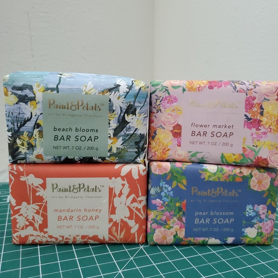 4 Bars Paint & Petals Scented Luxury Bar Soap w/Shea 7oz ea Assorted Scents