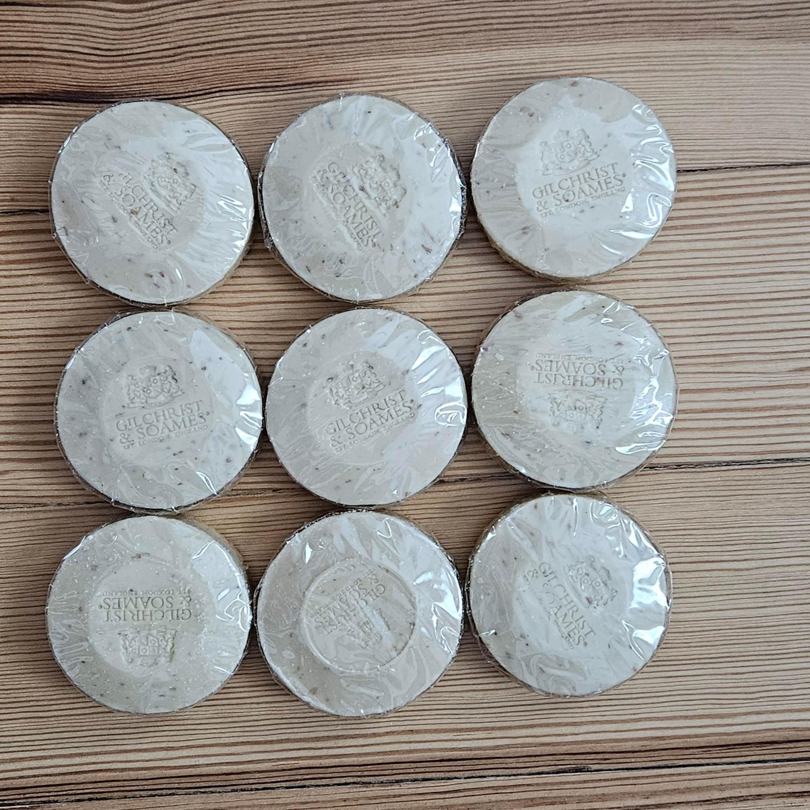 Gilchrist & Soames Cleansing Bar – Oatmeal Soap 1.5 oz Lot of 9