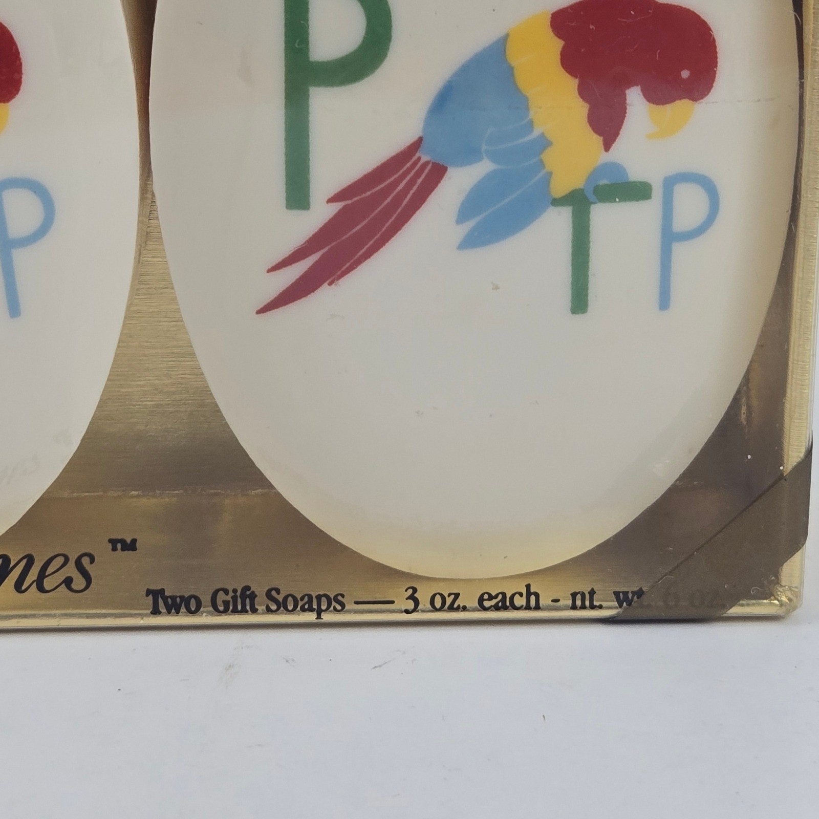 Soap Scenes Vintage Parrot PTP Gift Soap Set 2 Bars 3oz Each Tropical Decor NIB
