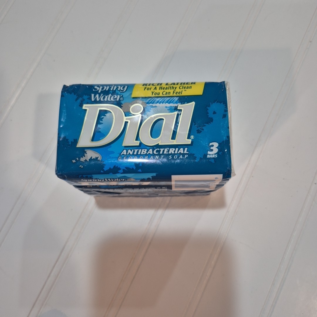 Vintage Dial SPRING WATER Antibacterial Deodorant Bar Soap, 4.5 3ct pack Sealed