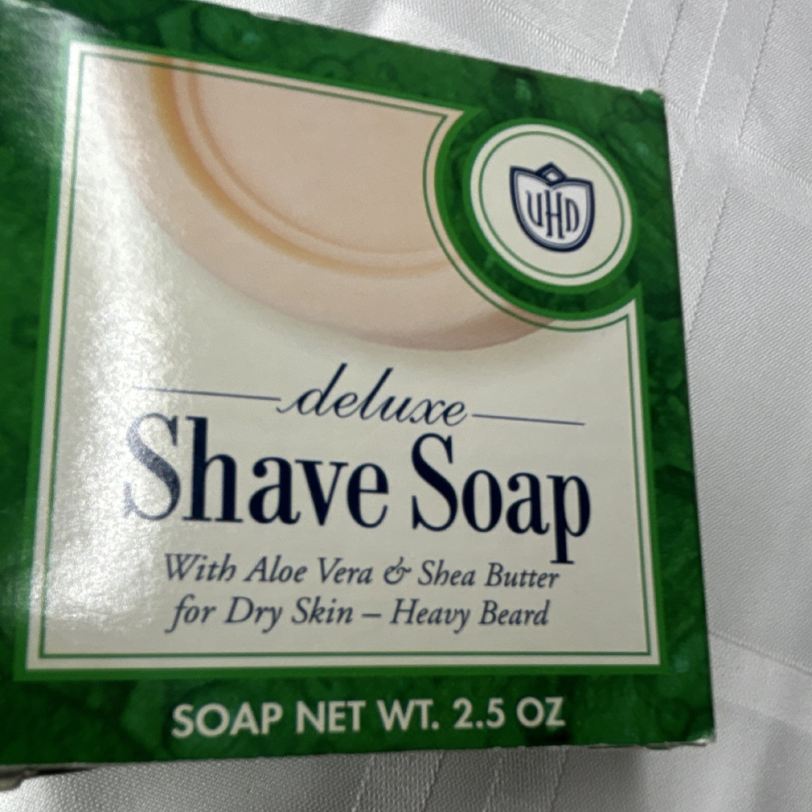 Van Der Hagen Deluxe Shave Soap Aloe Vera Shea Butter Alcohol-Free 2.5 oz