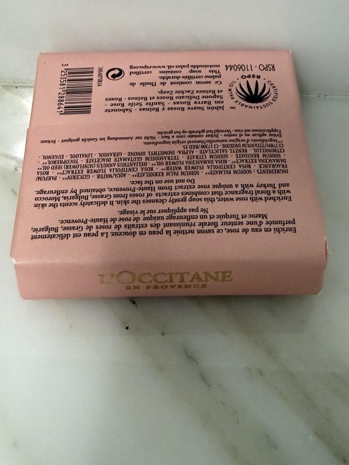 L’Occitane Extra Gentle Soap Roses et Relnes 2.6 Oz