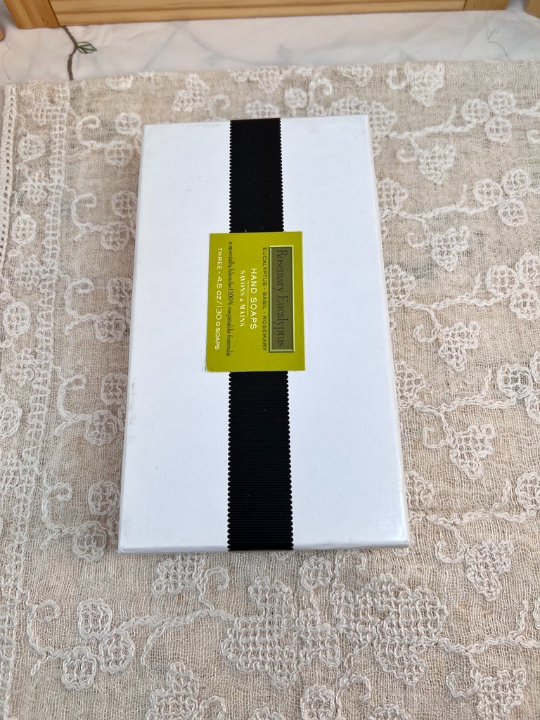 Rosemary Eucalyptus Soap 100% Vegetable Formula LAFCO 4.5 ounce 3 Bars
