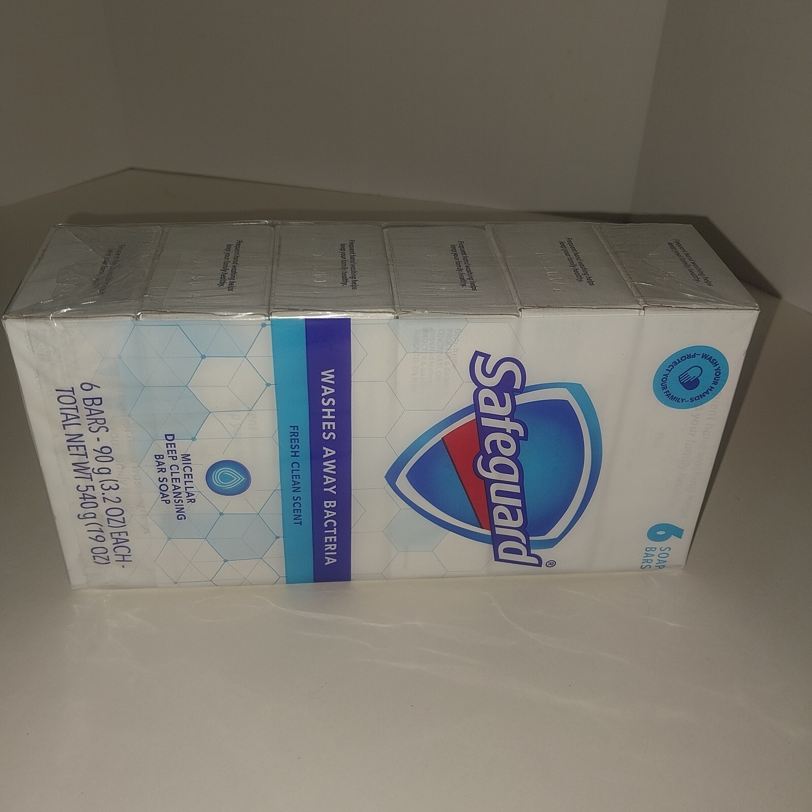 6 Pack Safeguard Antibacterial Soap Bars 3.2 oz Washes Away Bacteria NEW Sealed