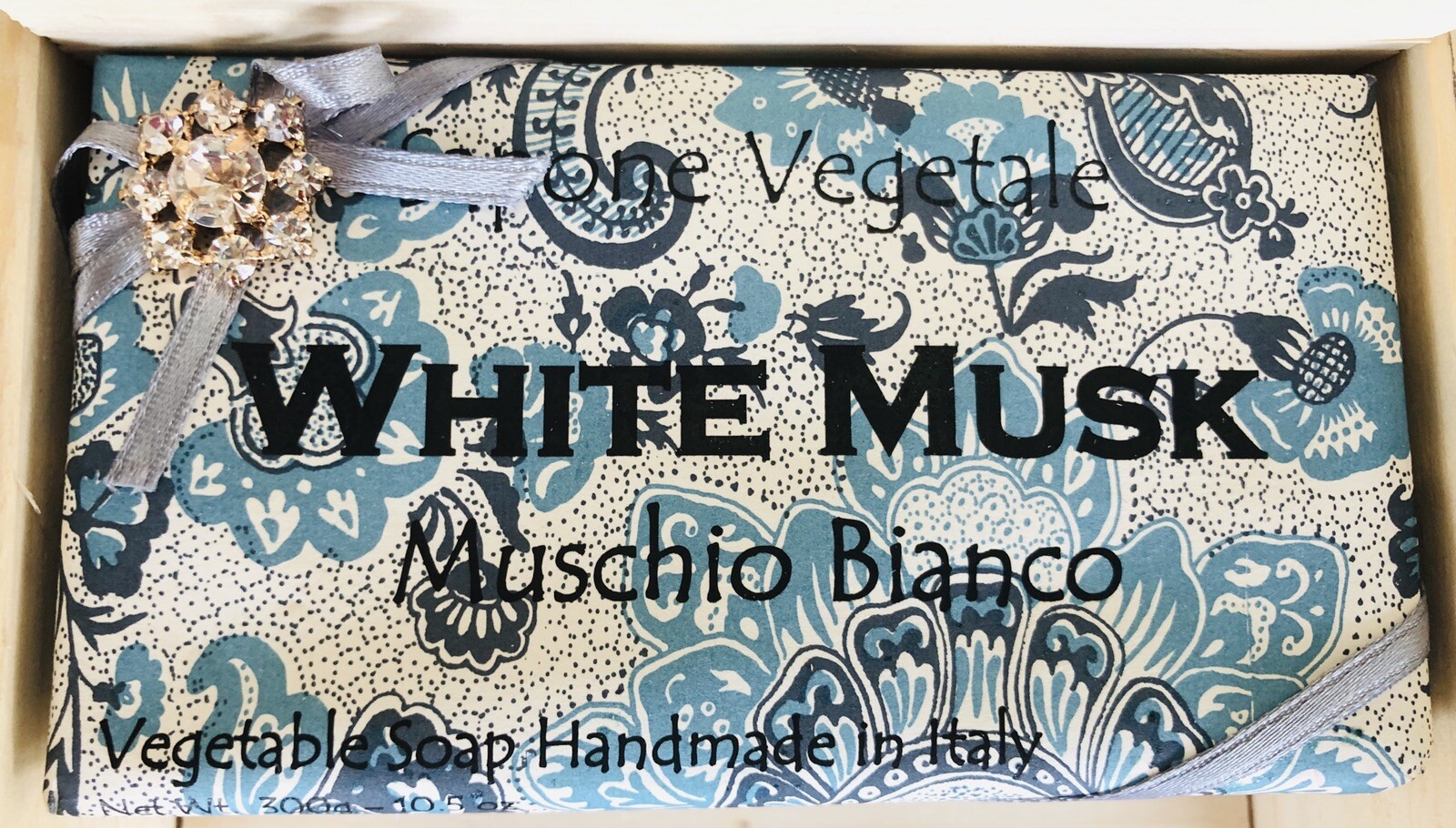 White Musk Vegetable Soap Bar Sapone Vegetale Handmade in Italy 10.5 oz New