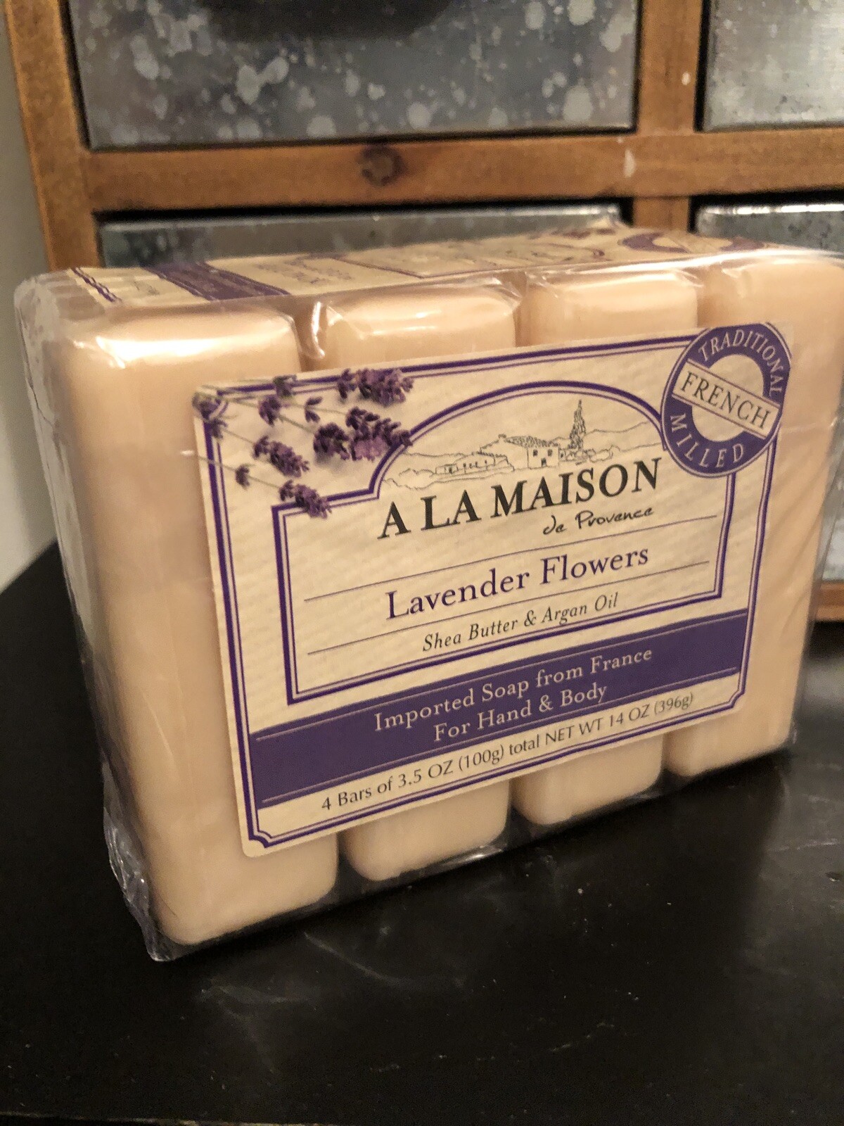 A La Maison de Provence Hand Body Bar Soap Lavender Flowers 4 Bars 3 5 oz